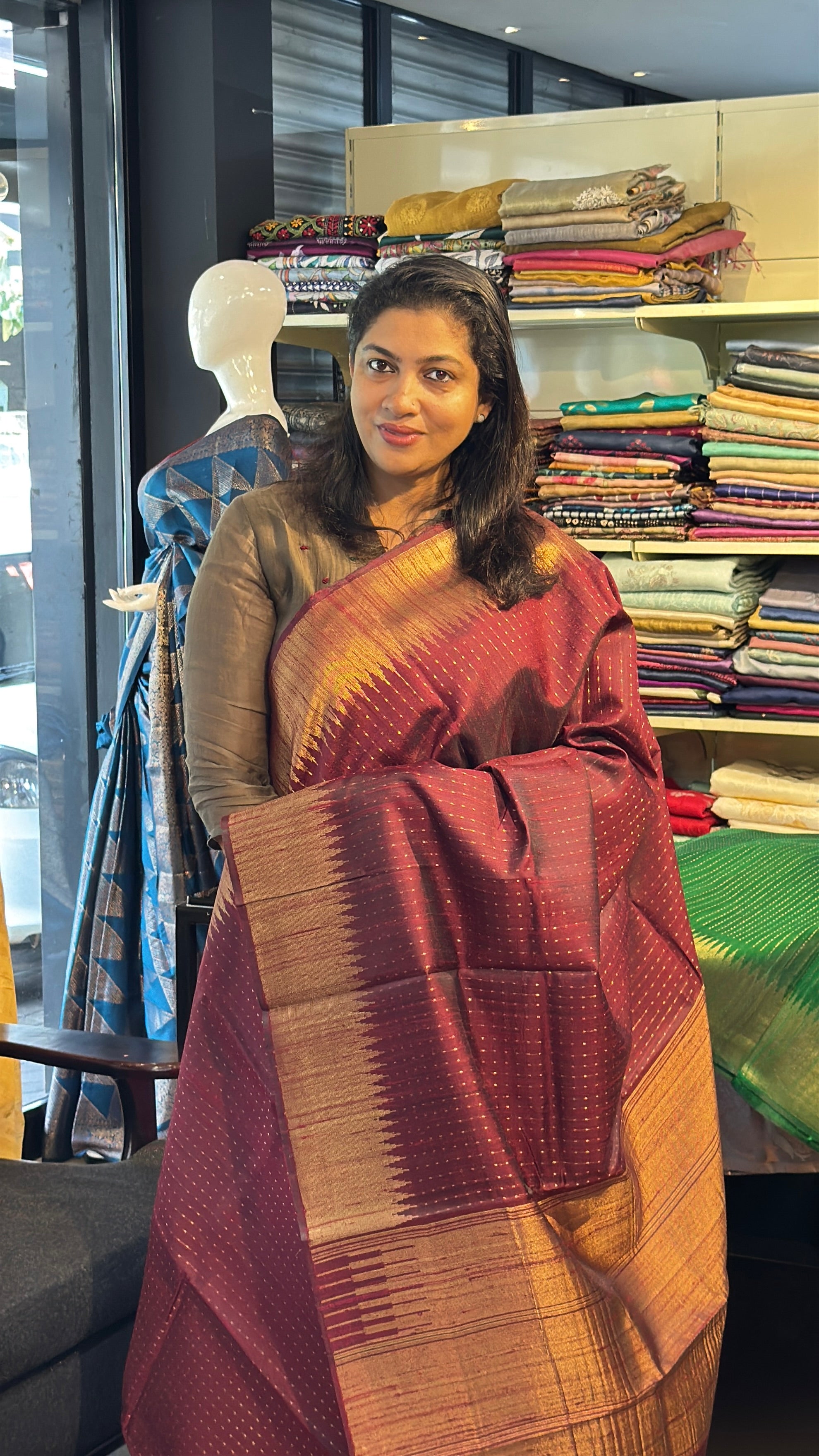 Zari Woven Kantha Patterned Raw Silk Saree | HS1394