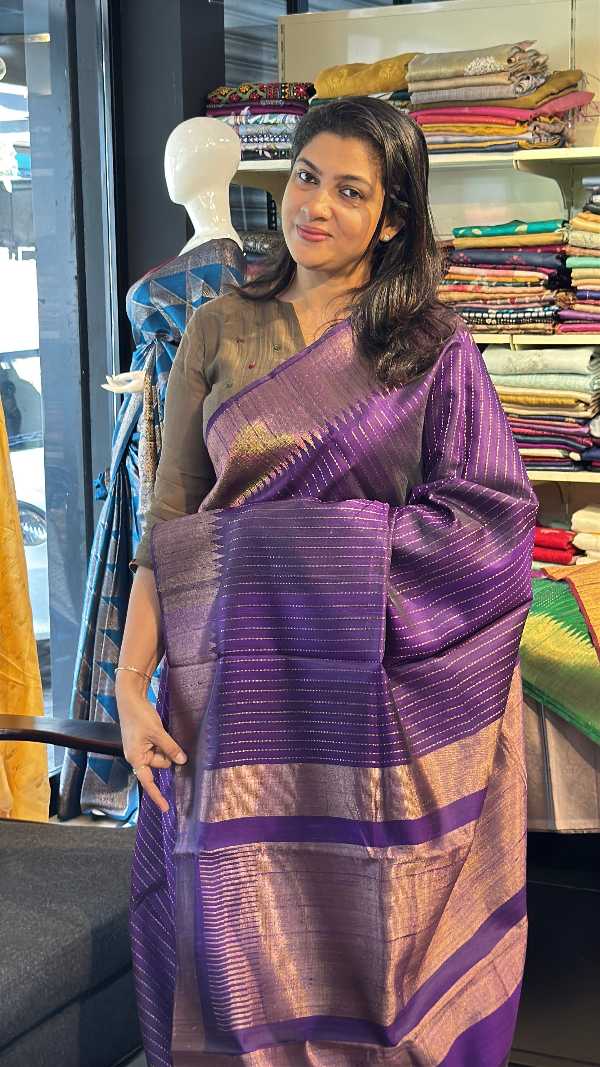 Zari Woven Kantha Patterned Raw Silk Saree | HS1395