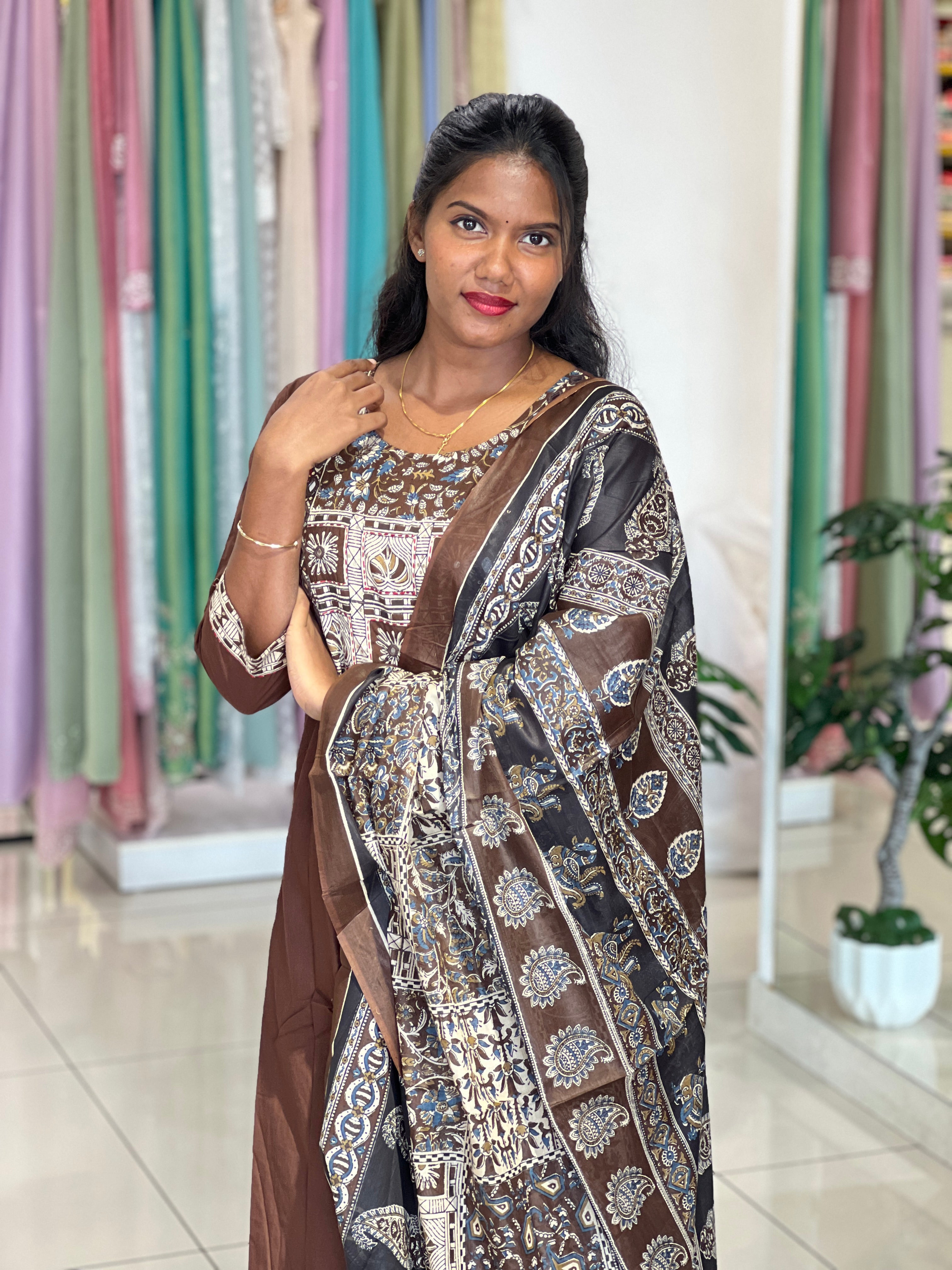 Floral Printed Kantha & Work Detailed Cotton Kurta Set |OMF139
