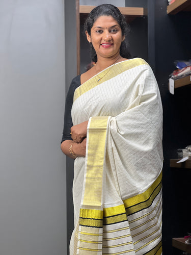 Line Weaving Pattern Tissue Kerala Saree | GAT133