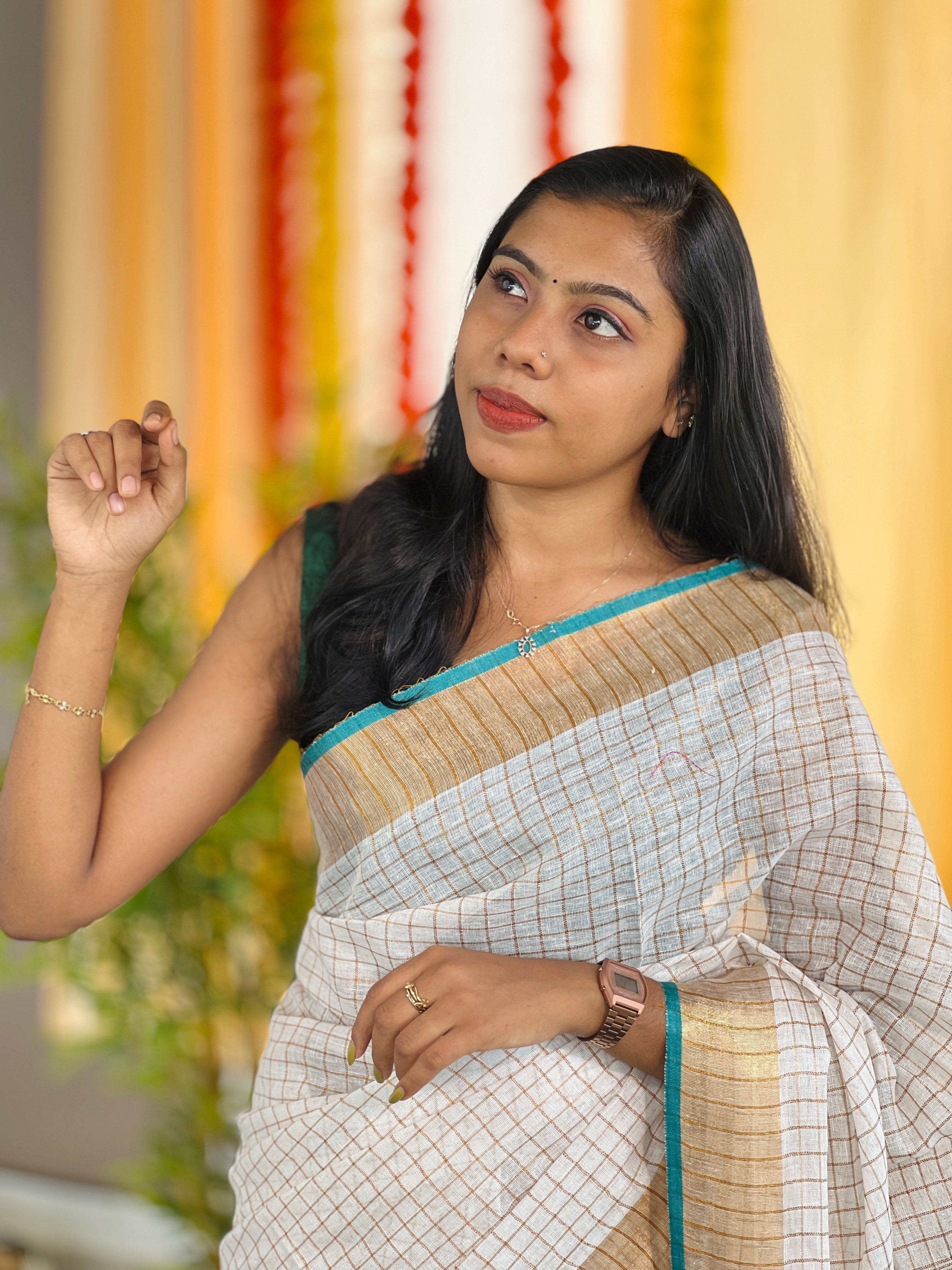 Zari Weaved Check Patterned Linen Saree | NHH546