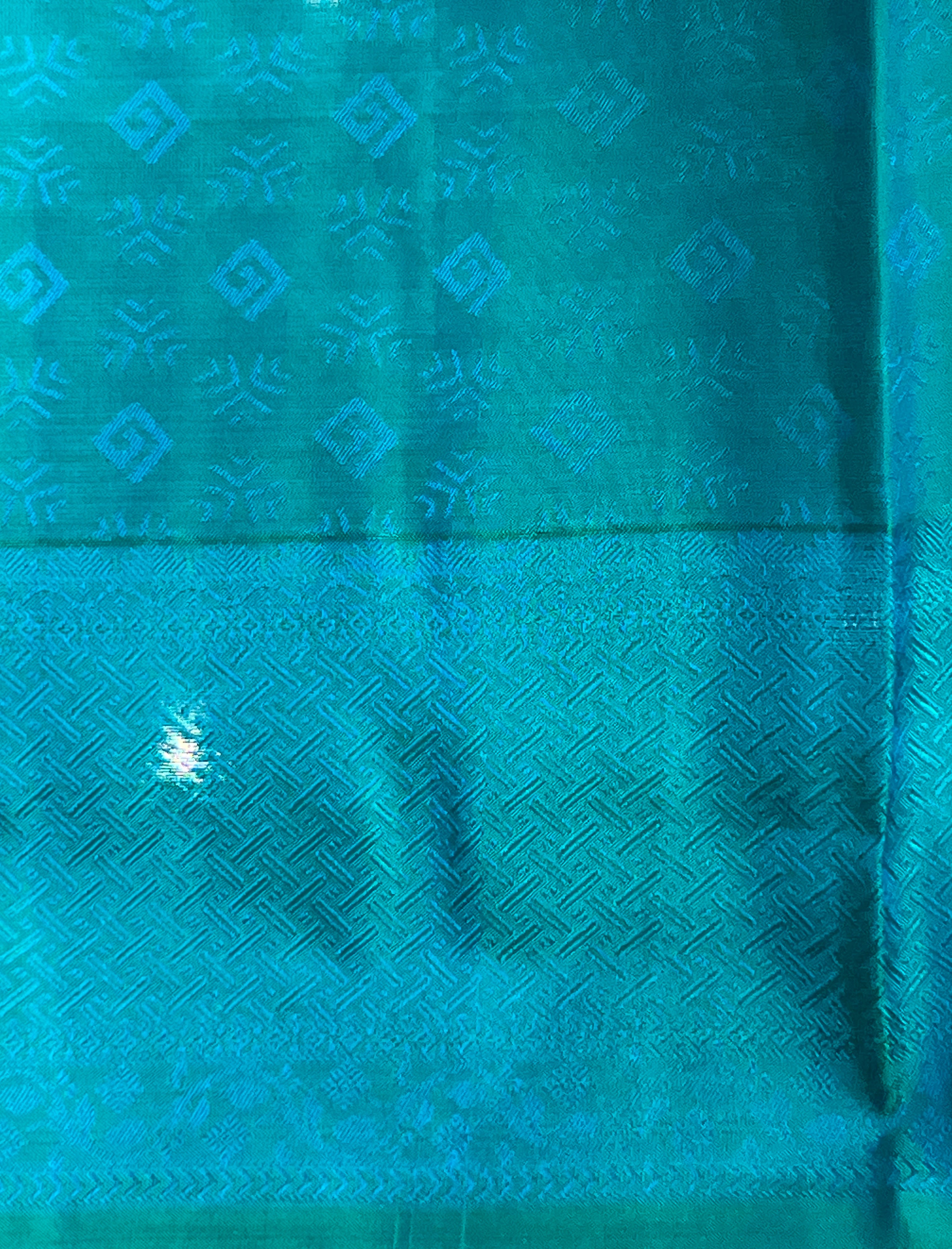 Traditional Jacquard Butta Woven Soft Silk Saree | RMR109