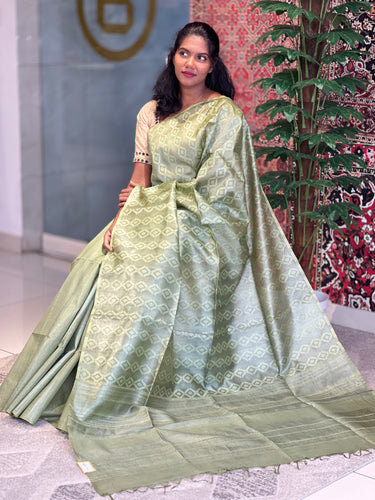 Self Weaving Geometric Patterned Tussar Saree | PNS209