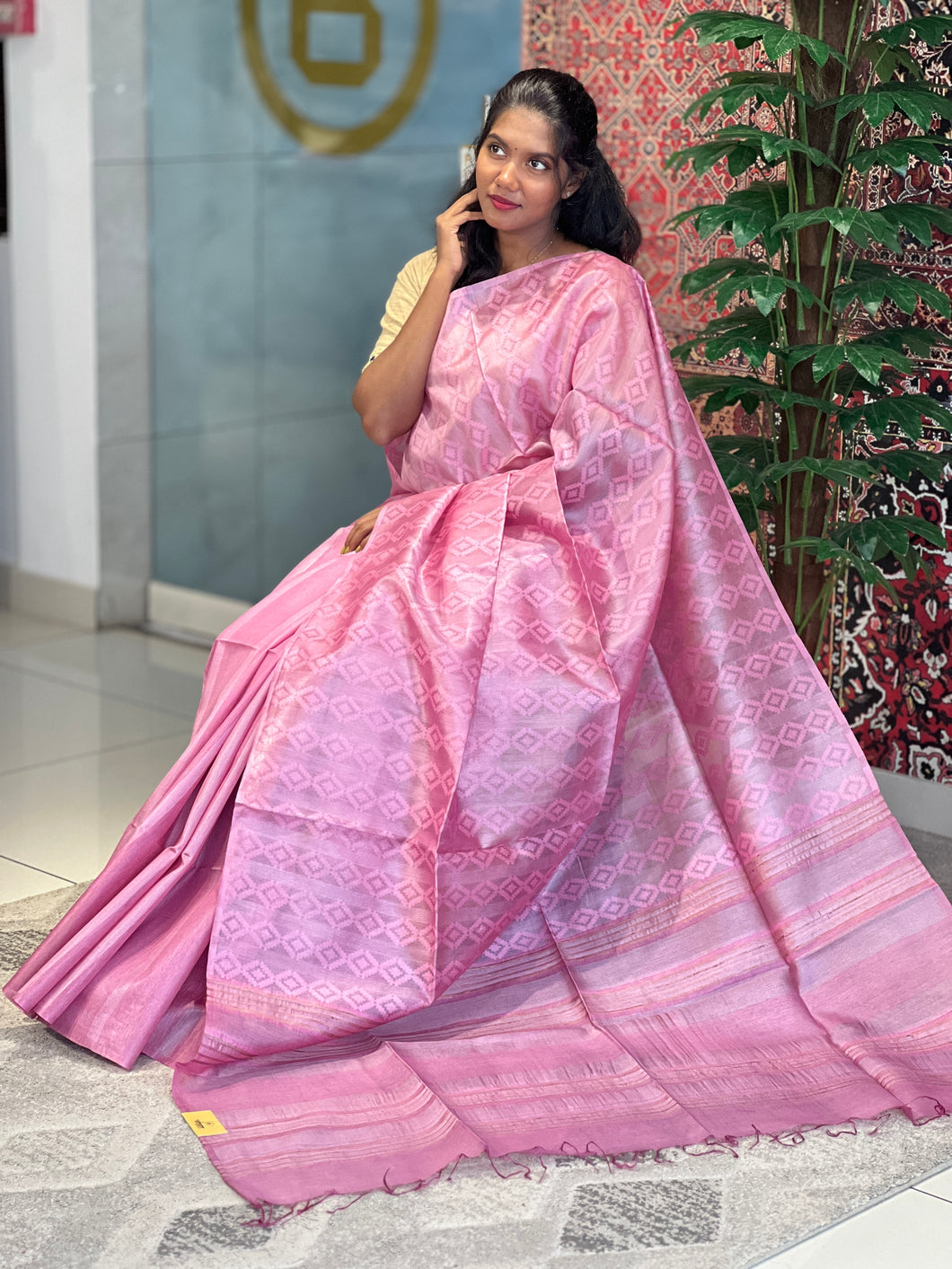 Self Weaving Geometric Patterned Tussar Saree | PNS210