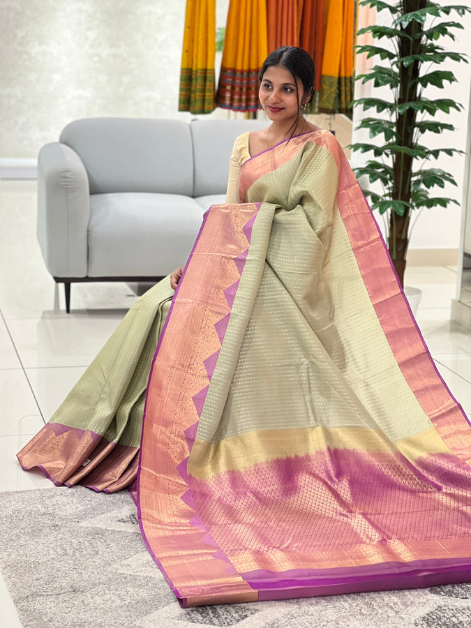 Golden Zari Weaving Pure Silk Saree | JR108