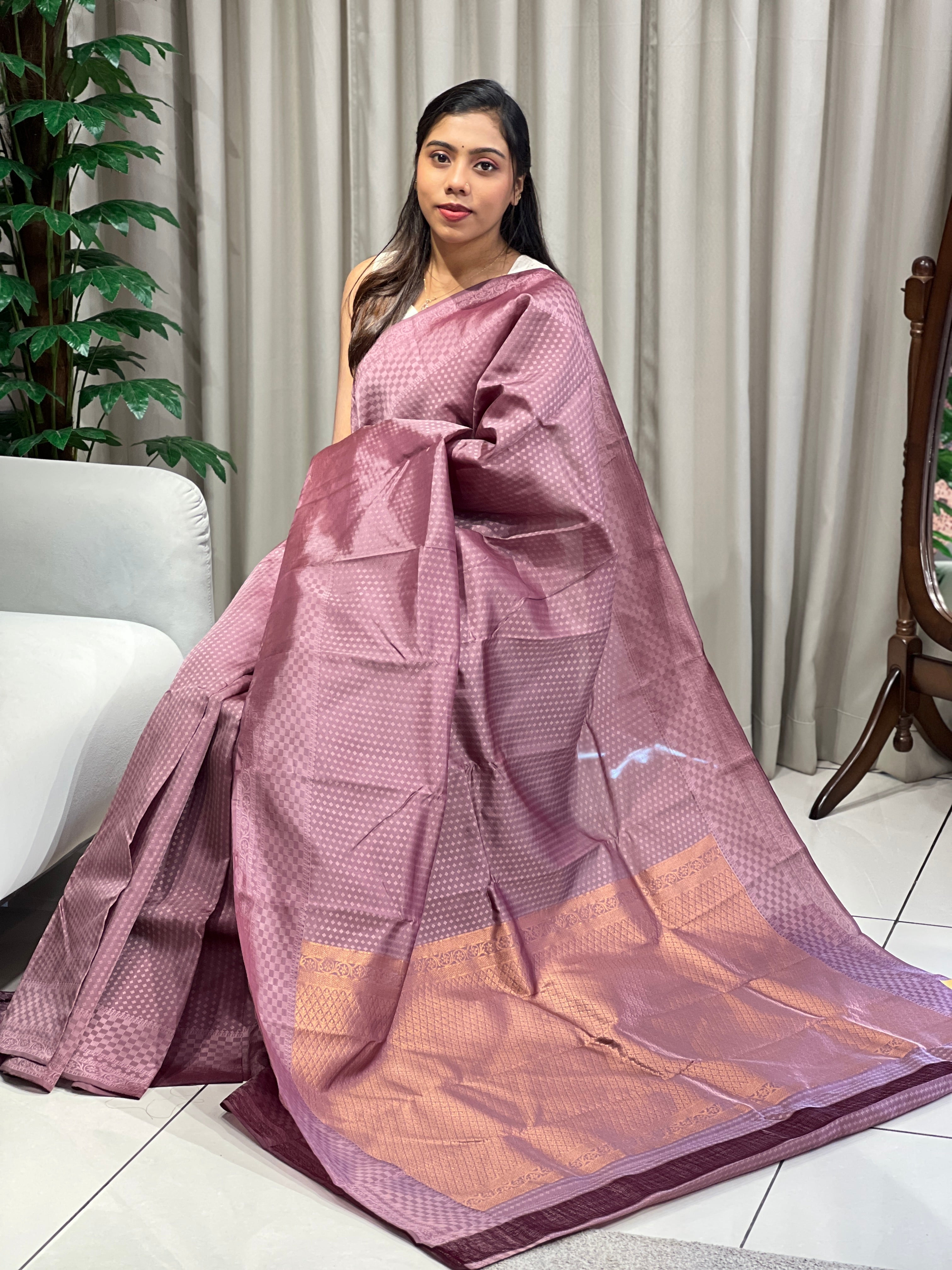 Traditional Jacquard Butta Woven Soft Silk Saree | RMR101