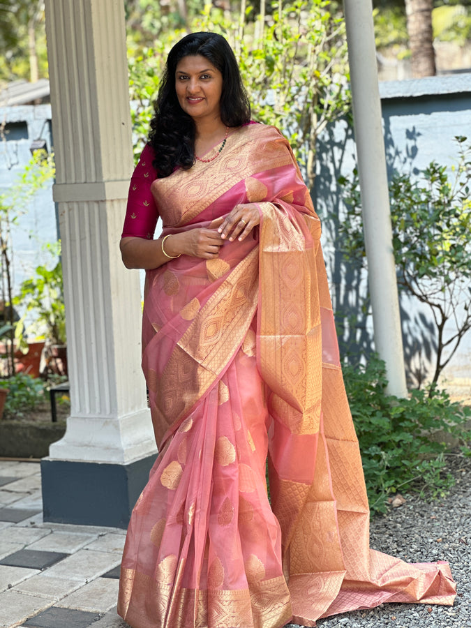 Banarasi Weaved Organza Saree | NN107