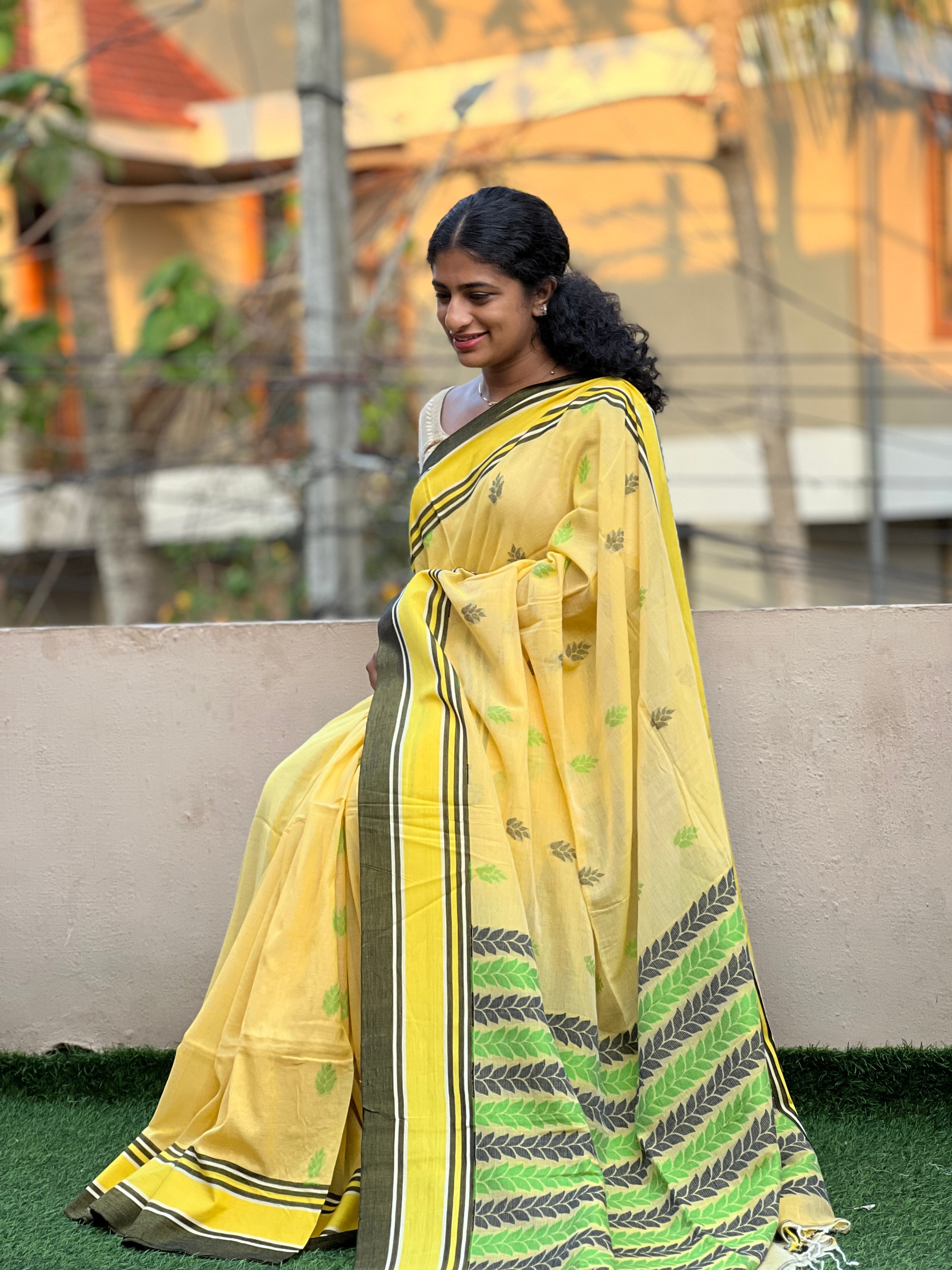 Thread Woven Buta Detailed Balussery Cotton Saree | AB228