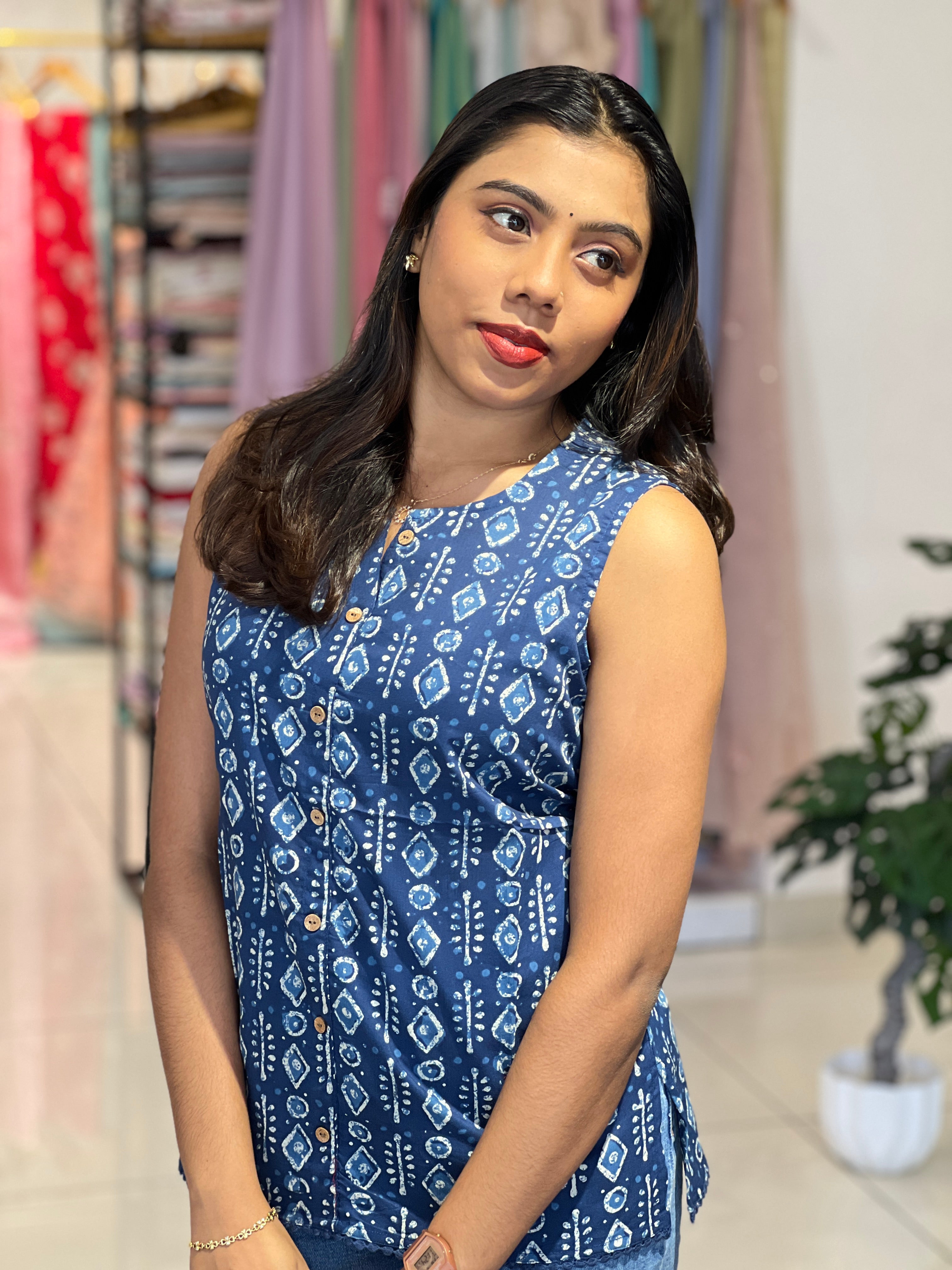 Geometric Printed Cotton Short Kurta |OMF170