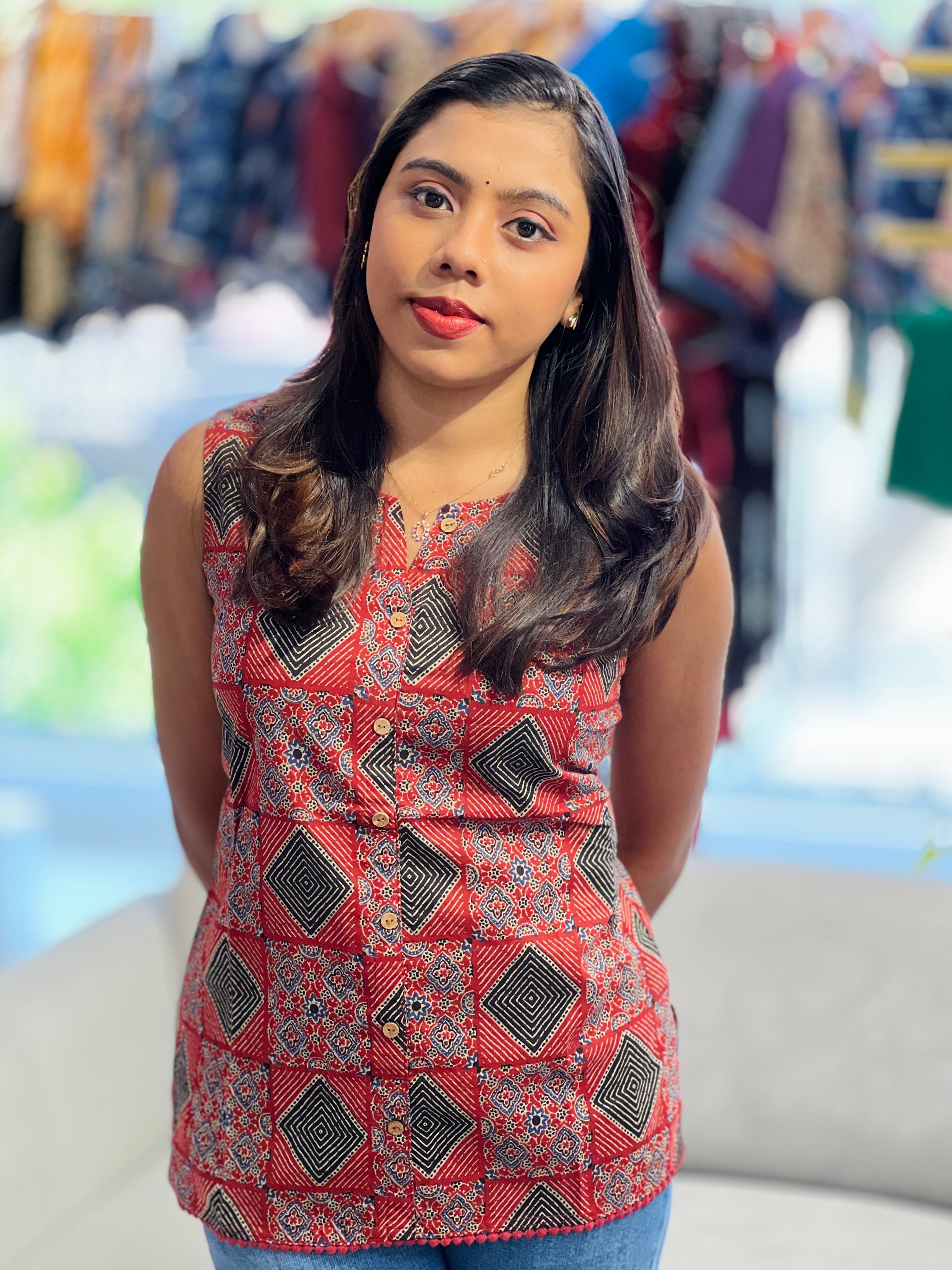 Geometirc Floral Printed Cotton Short Kurta |OMF169