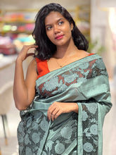 Cutwork Detailed Semi Tussar Saree | SUN412