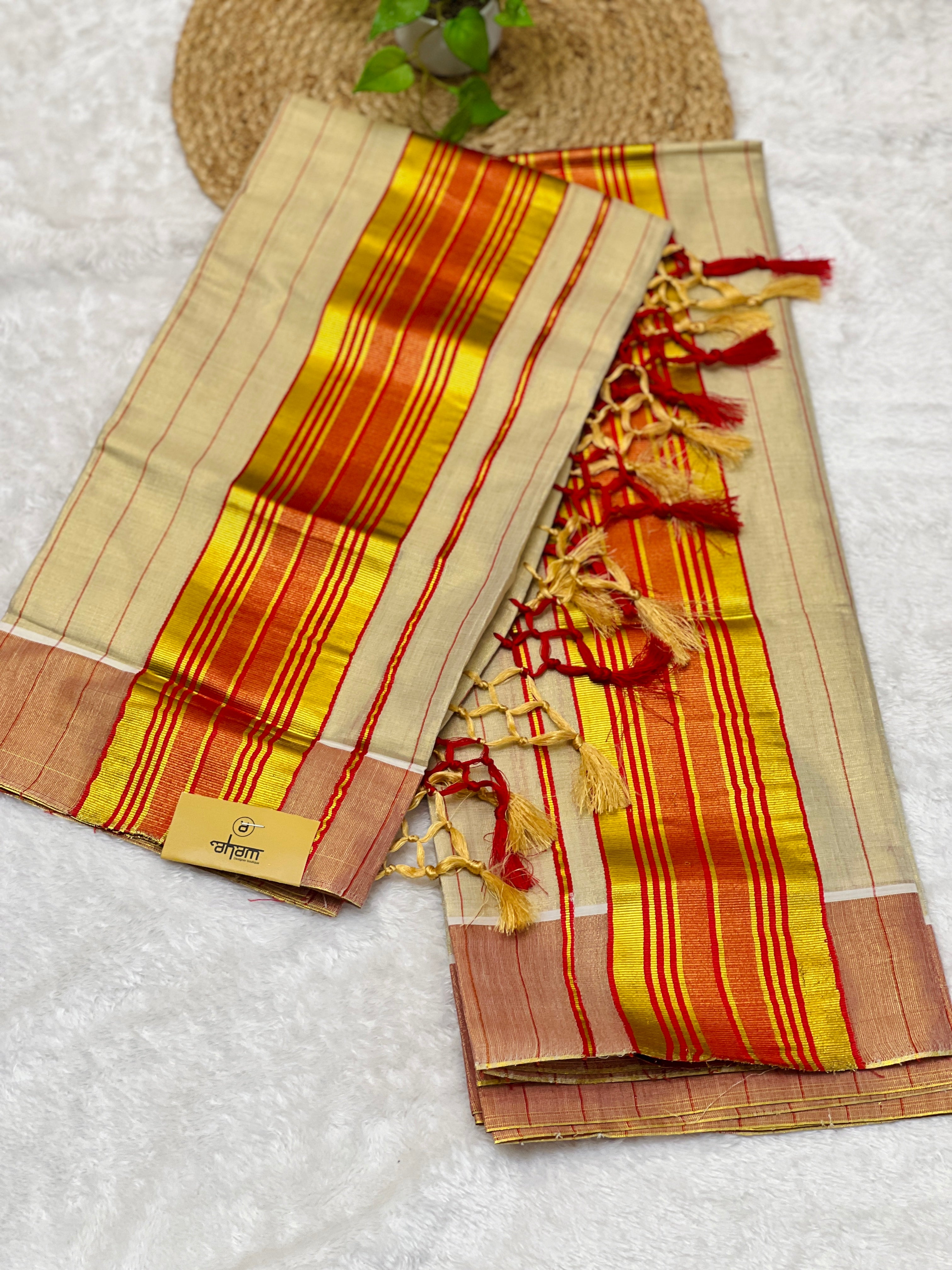Stripe Weaving Patterned Tissue Set Mundu | GAT374