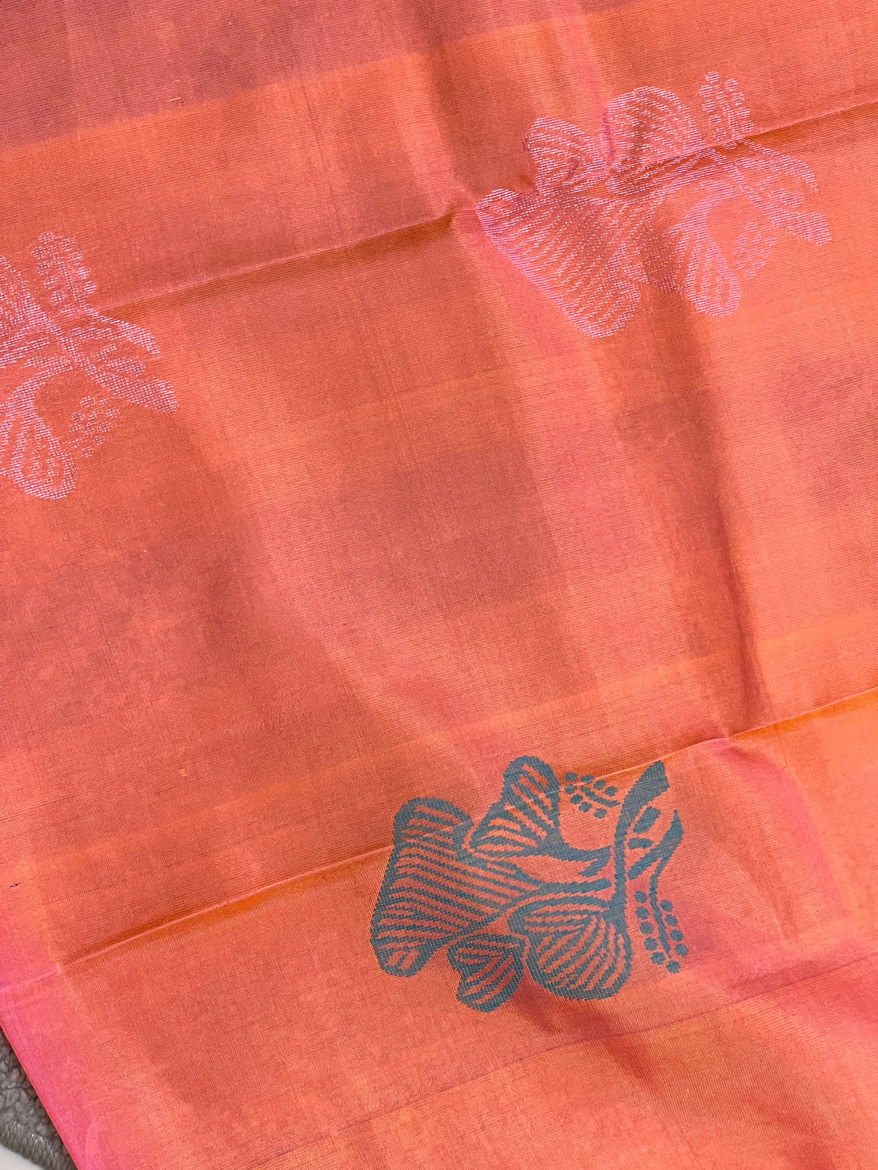 Floral Buta Weaving Soft Silk Saree | SMS200