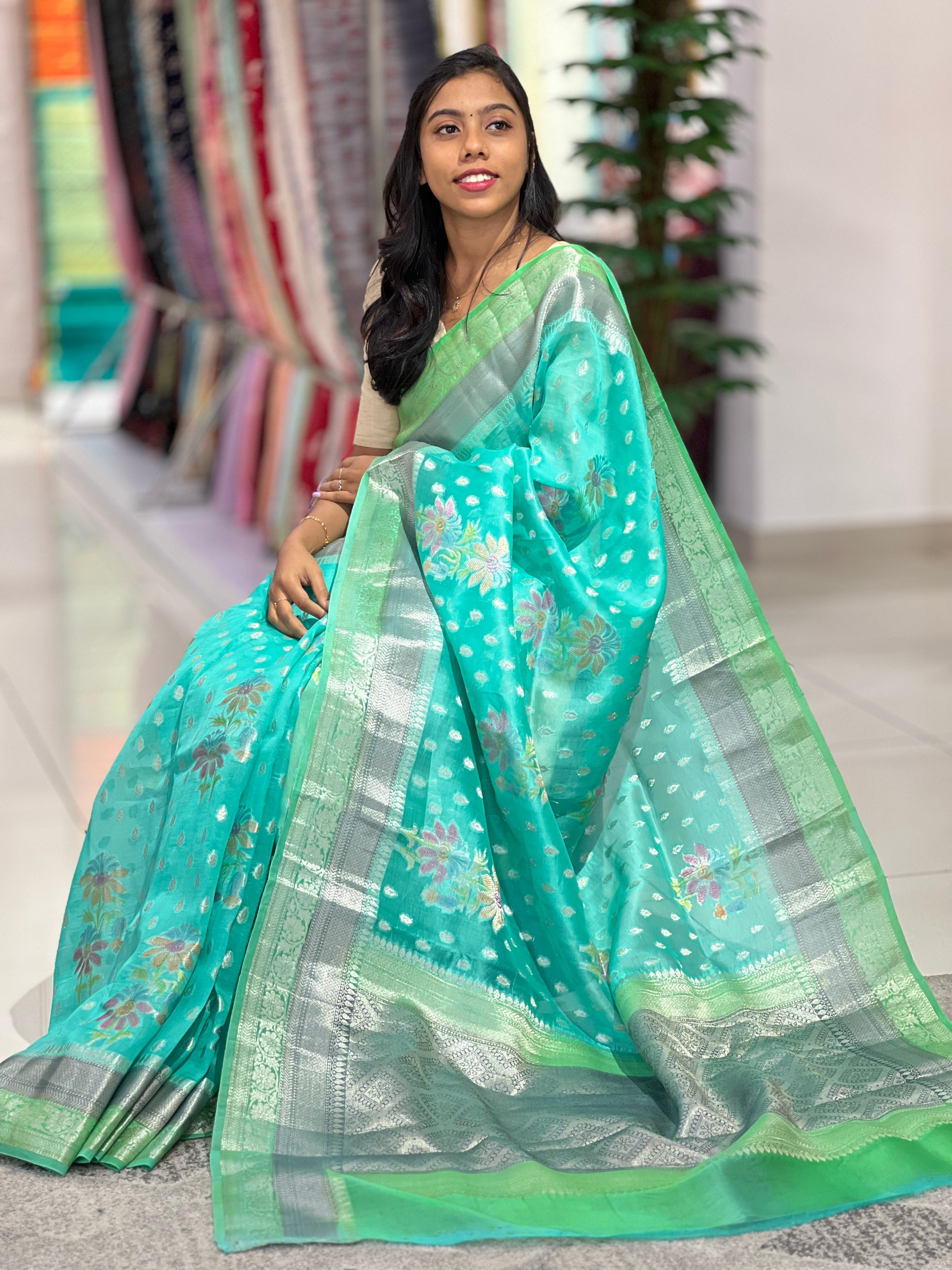Banarasi Weaved Organza Saree | JCL650