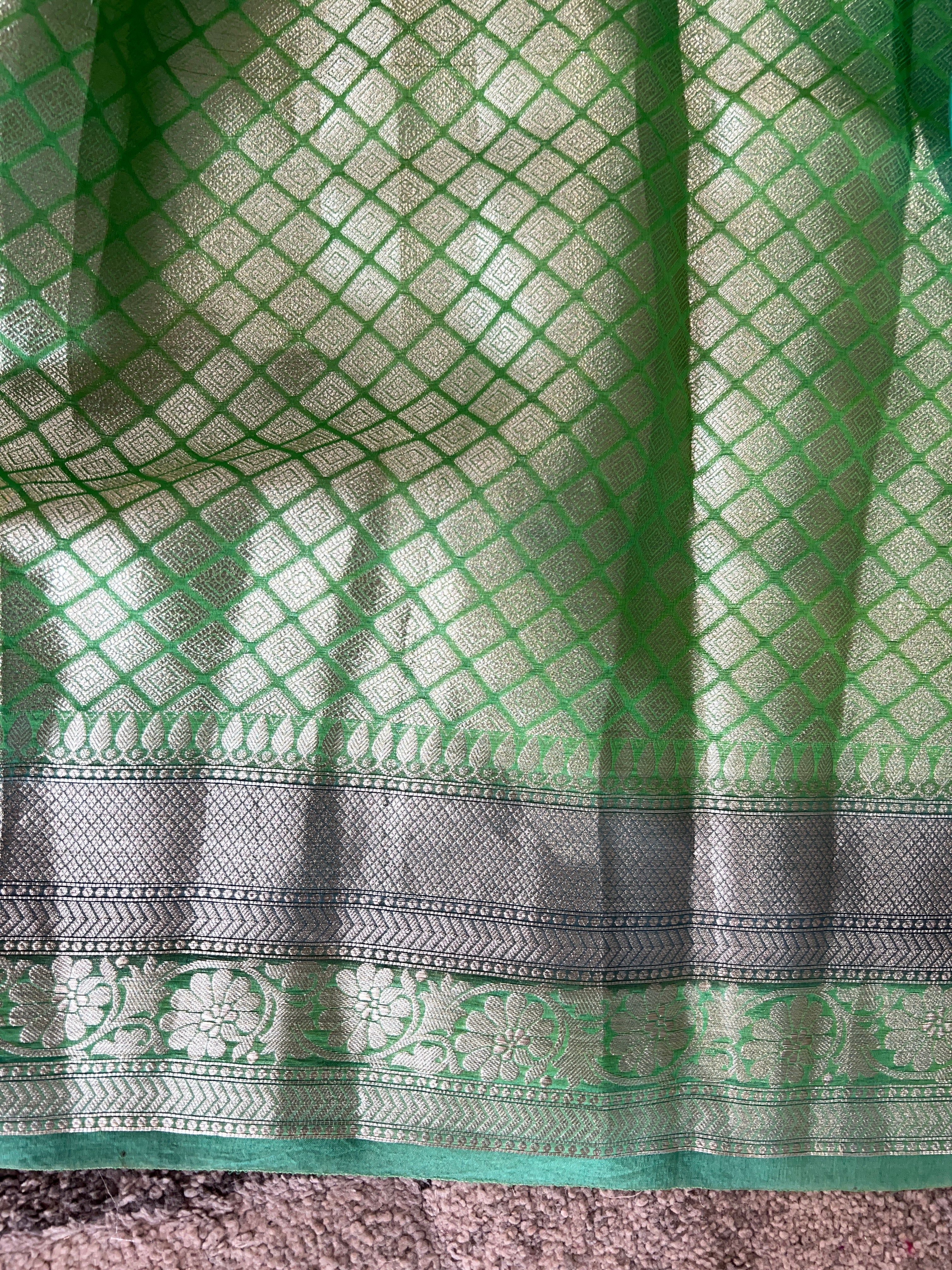 Banarasi Weaved Organza Saree | JCL650