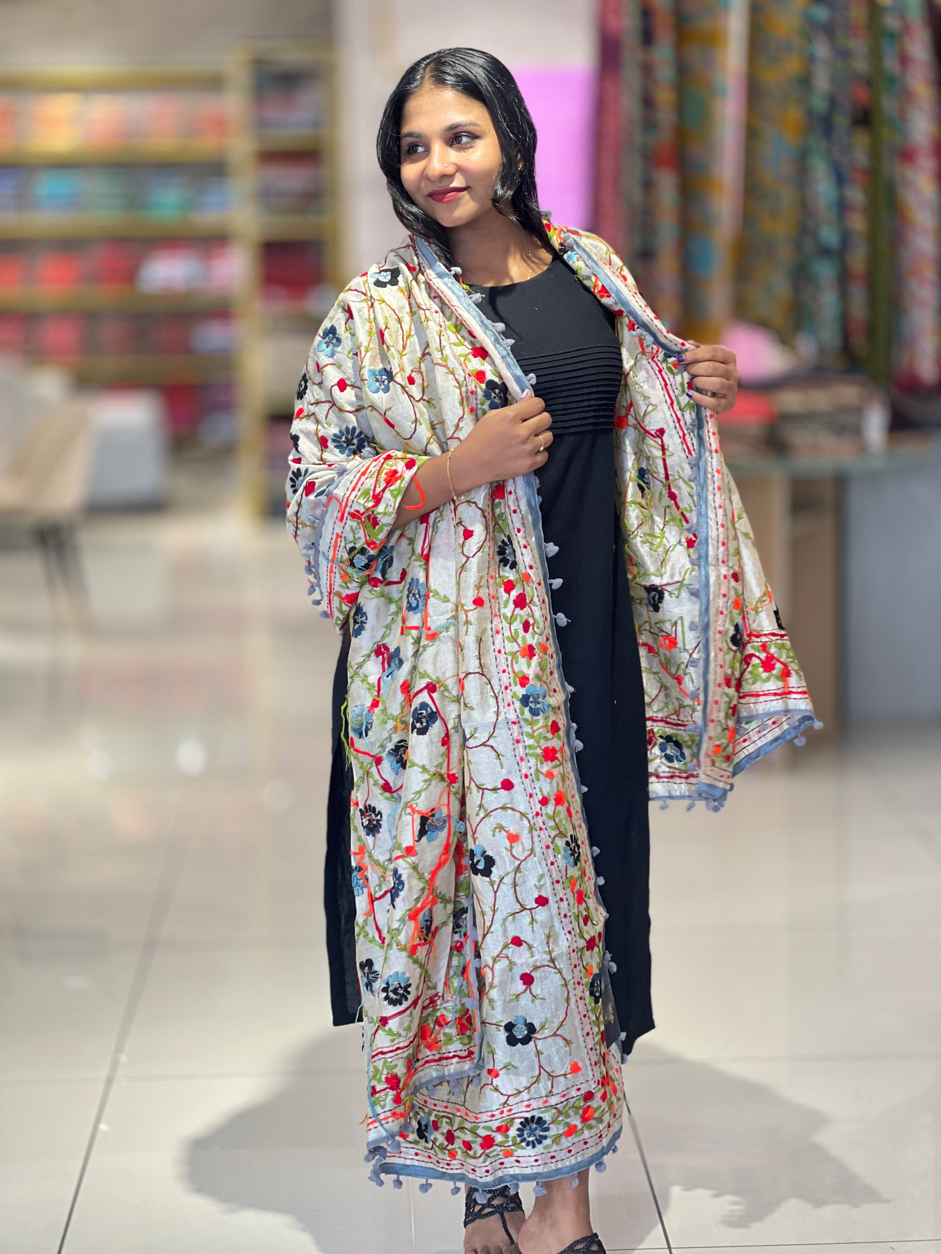 Traditional Thread Embroidery Detailed Chanderi Finish Dupatta | VET306