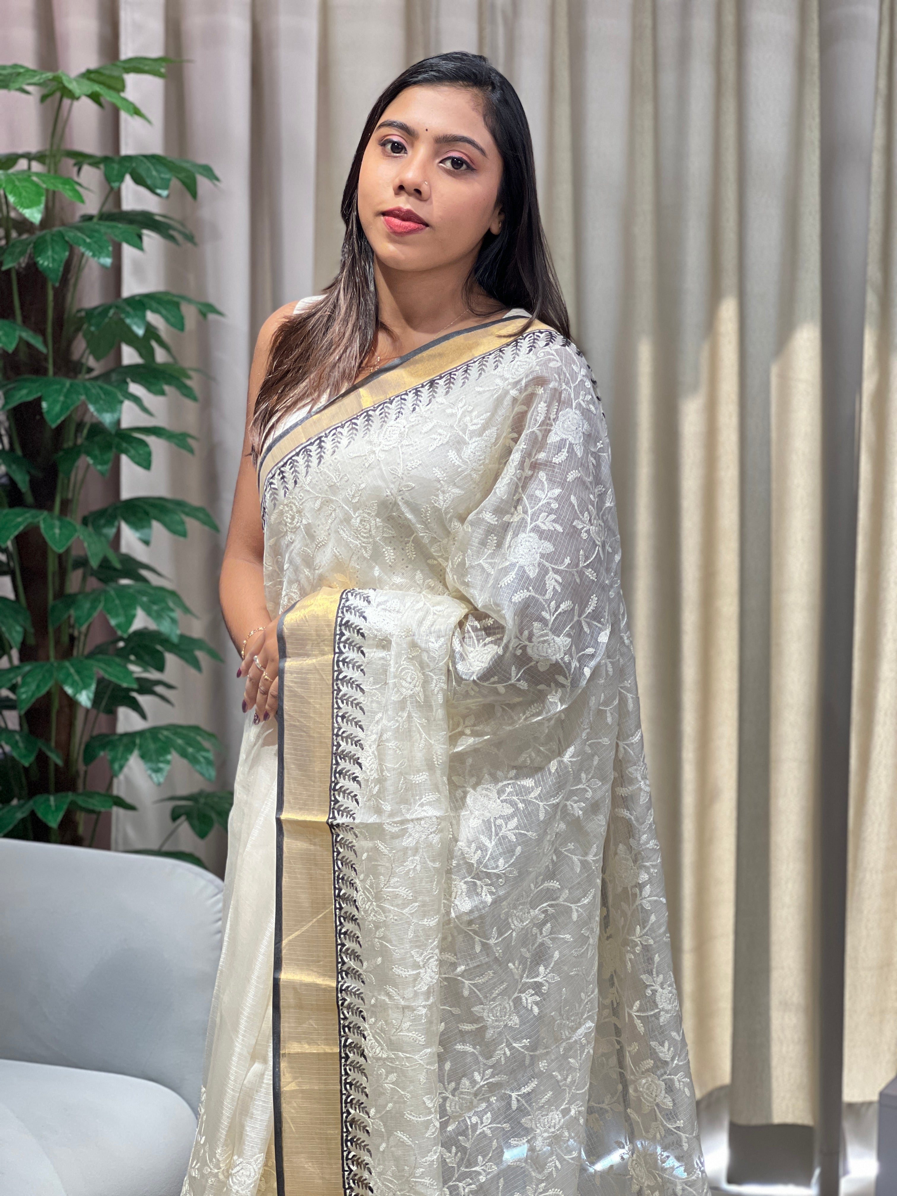 Embroidery Detailed Jaal Patterned Tussar Kota Saree | JSC561