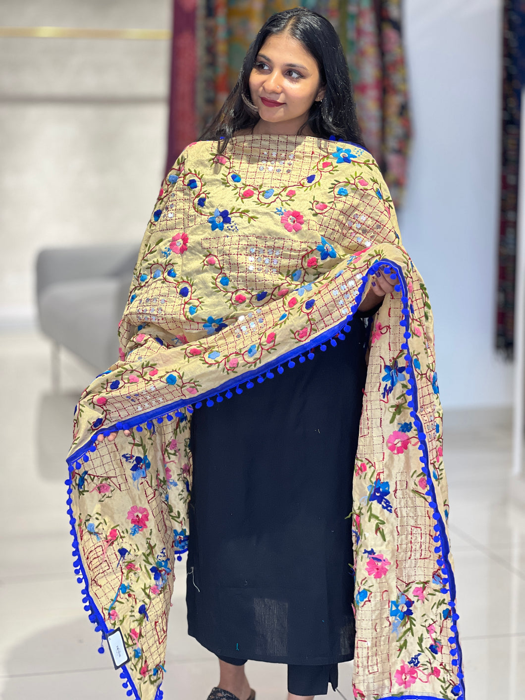 Thread Embroidery Detailed Chanderi Finish Dupatta | VET290