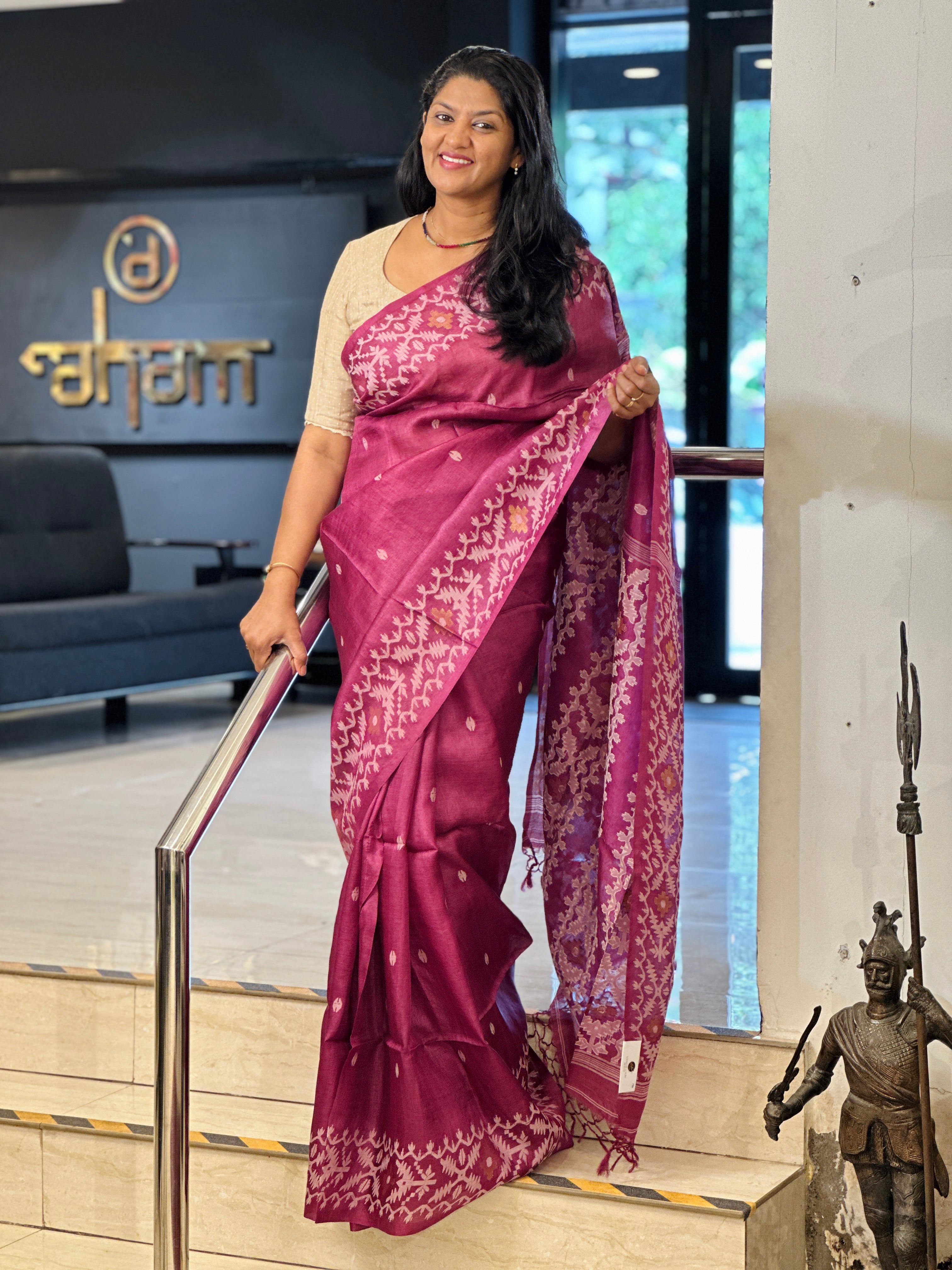 Traditional Jamdani Woven Tussar Saree | AYD182