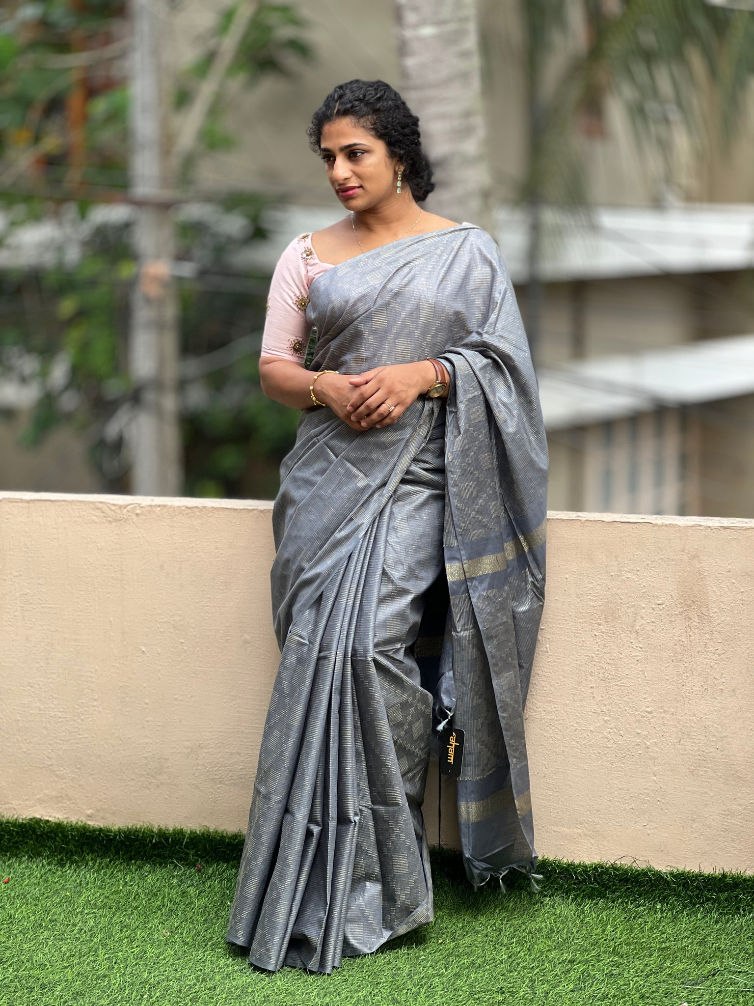 Grey Linen saree with blouse with zari border - Kihums handloom - 3262233