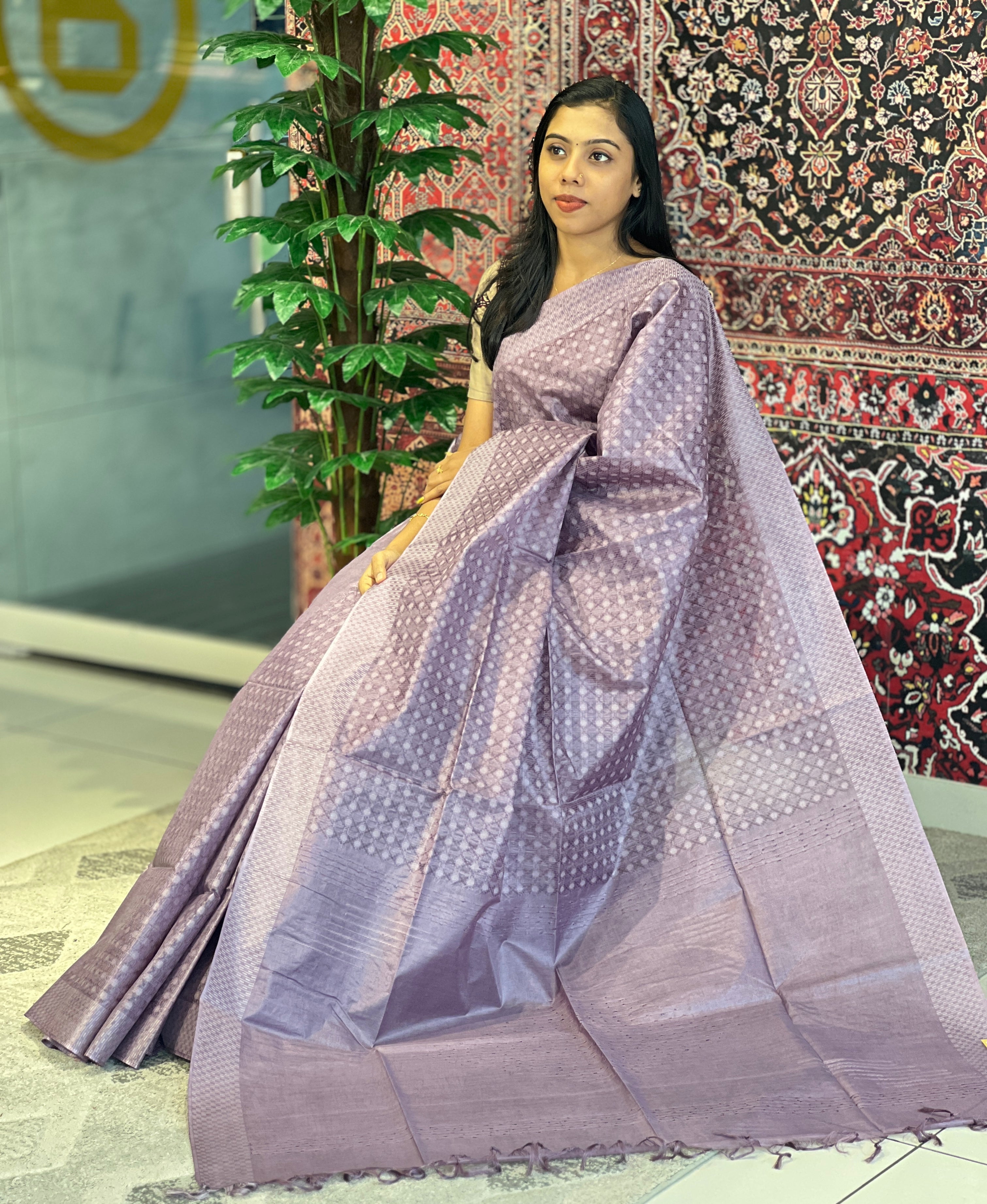 Geometric Pattern Thread Weaved Bamboo Tussar Saree | PNS174