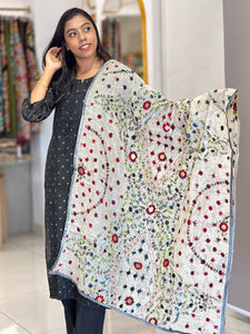 Thread Embroidery Detailed Chanderi Finish Dupatta | VET282