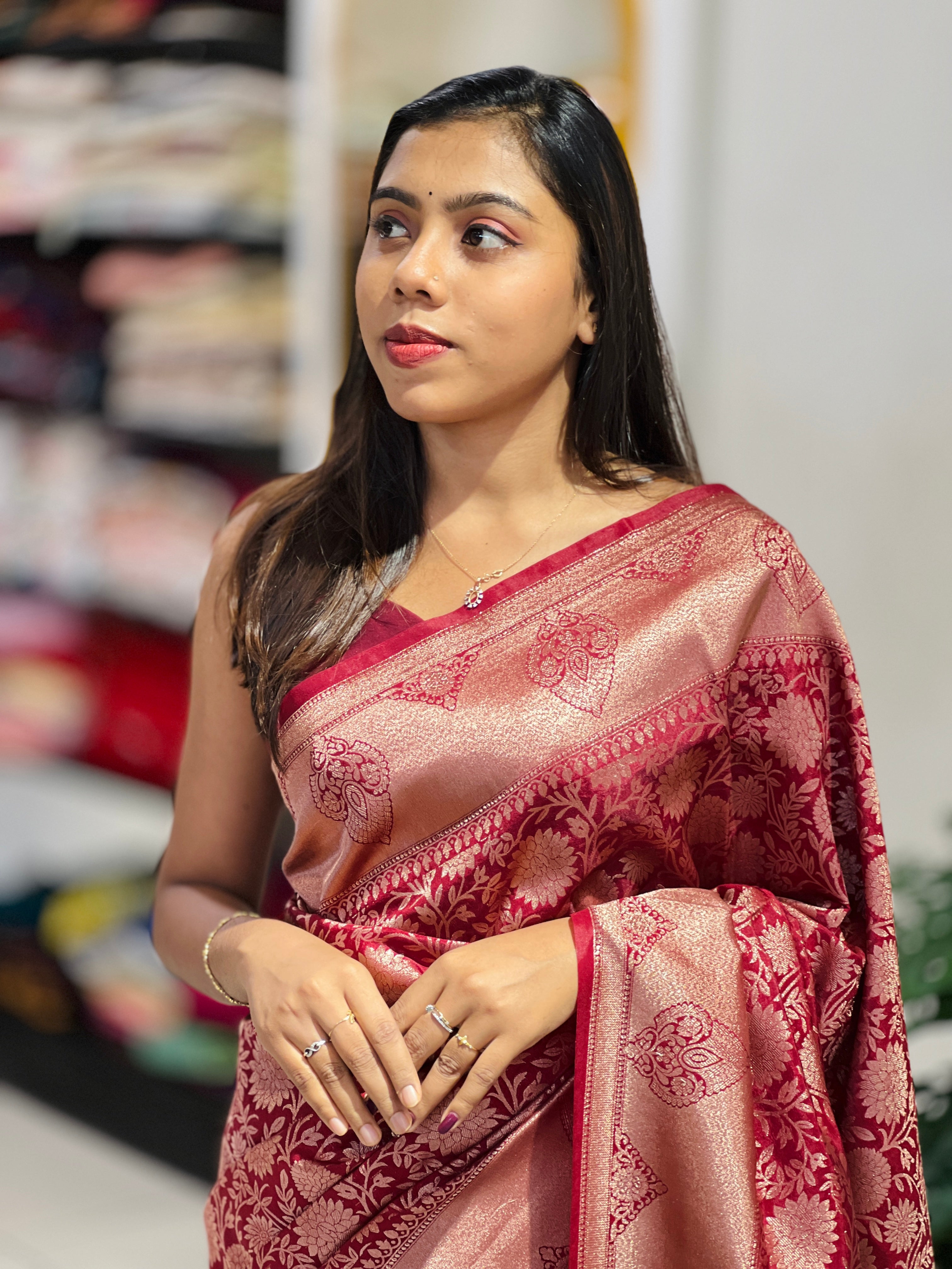 Zari Woven banarasi Saree | NN460