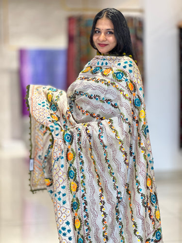 Thread Embroidery Detailed Chanderi Finish  Dupatta | VET271