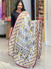 Thread Embroidery Detailed Chanderi Finish Dupatta | VET298