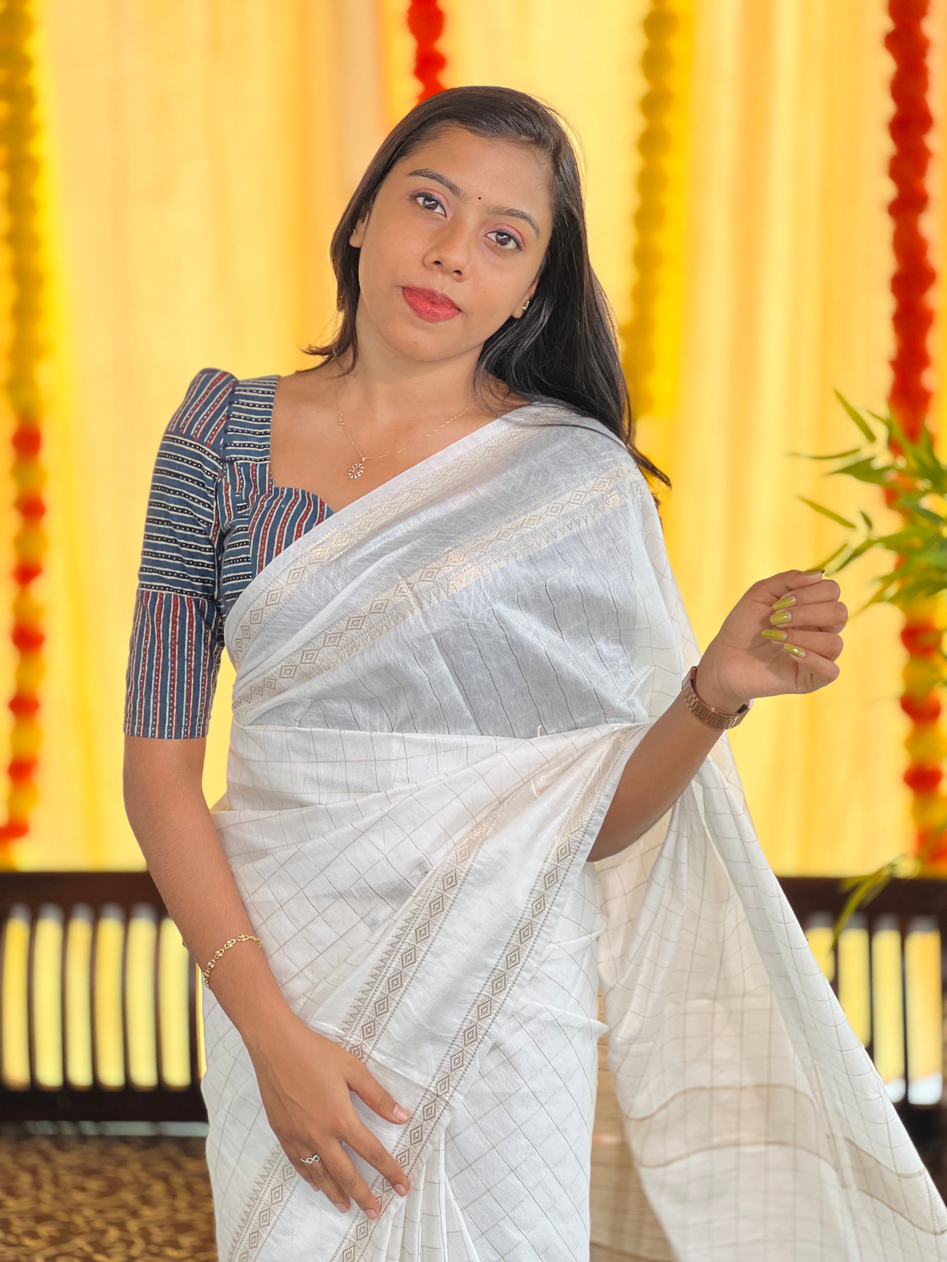 Zari Check Weaving Patterned Bhagalpuri Linen Saree | SK452