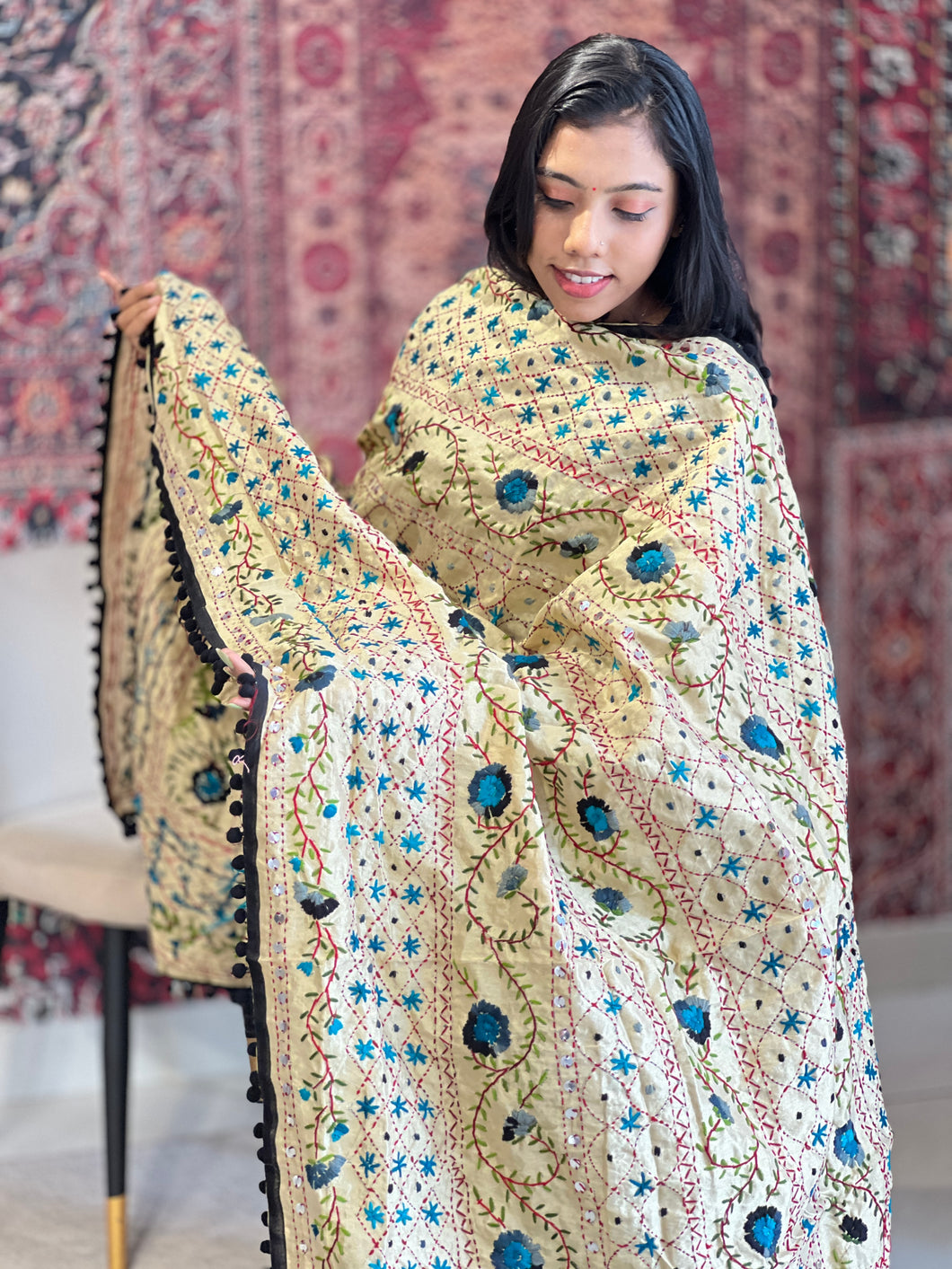 Thread Embroidery Detailed Chanderi Finish Dupatta | VET254