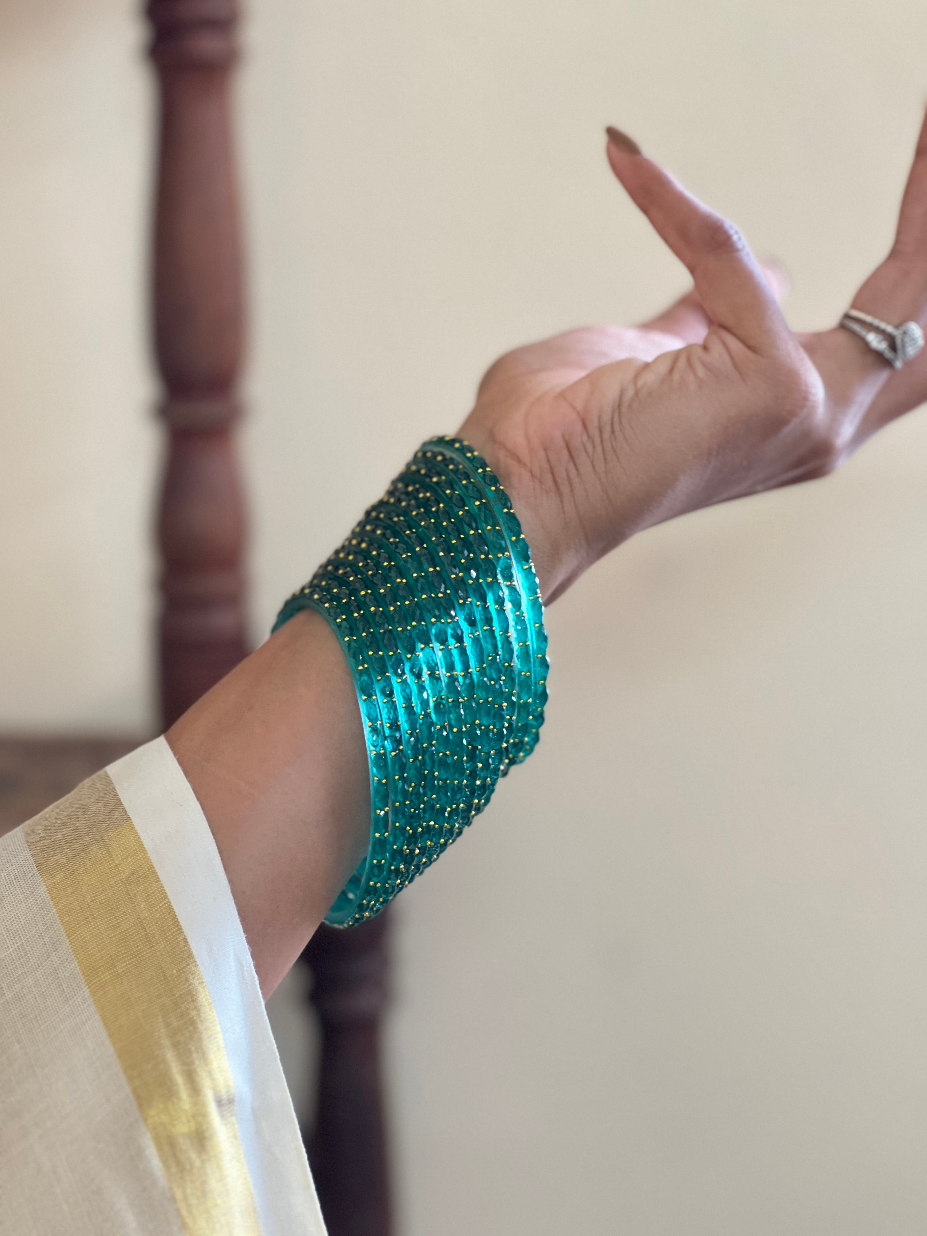 Premium Glass Bangles | KGB108