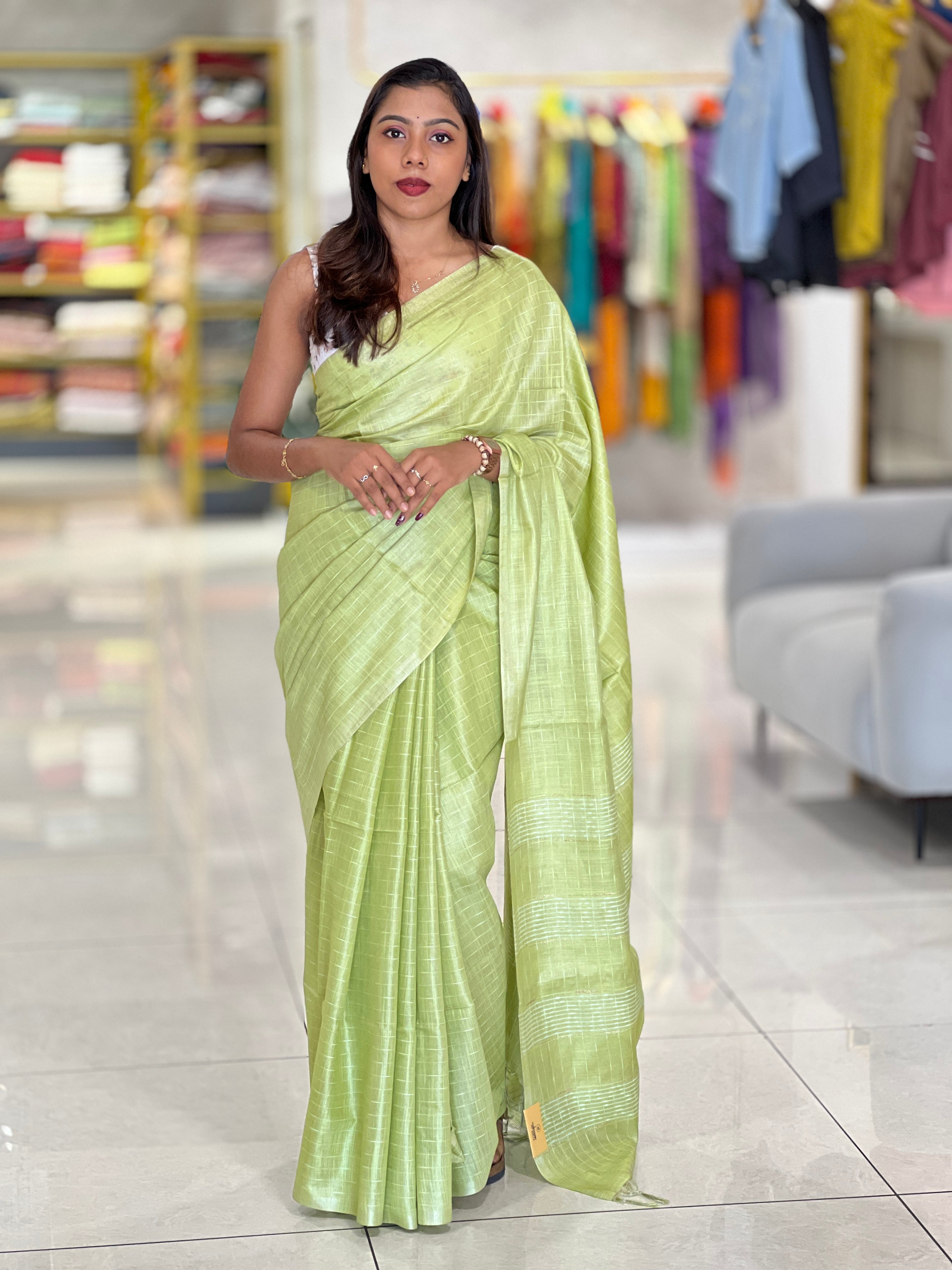 Thread Weaved Linen Finish Saree | PF1162