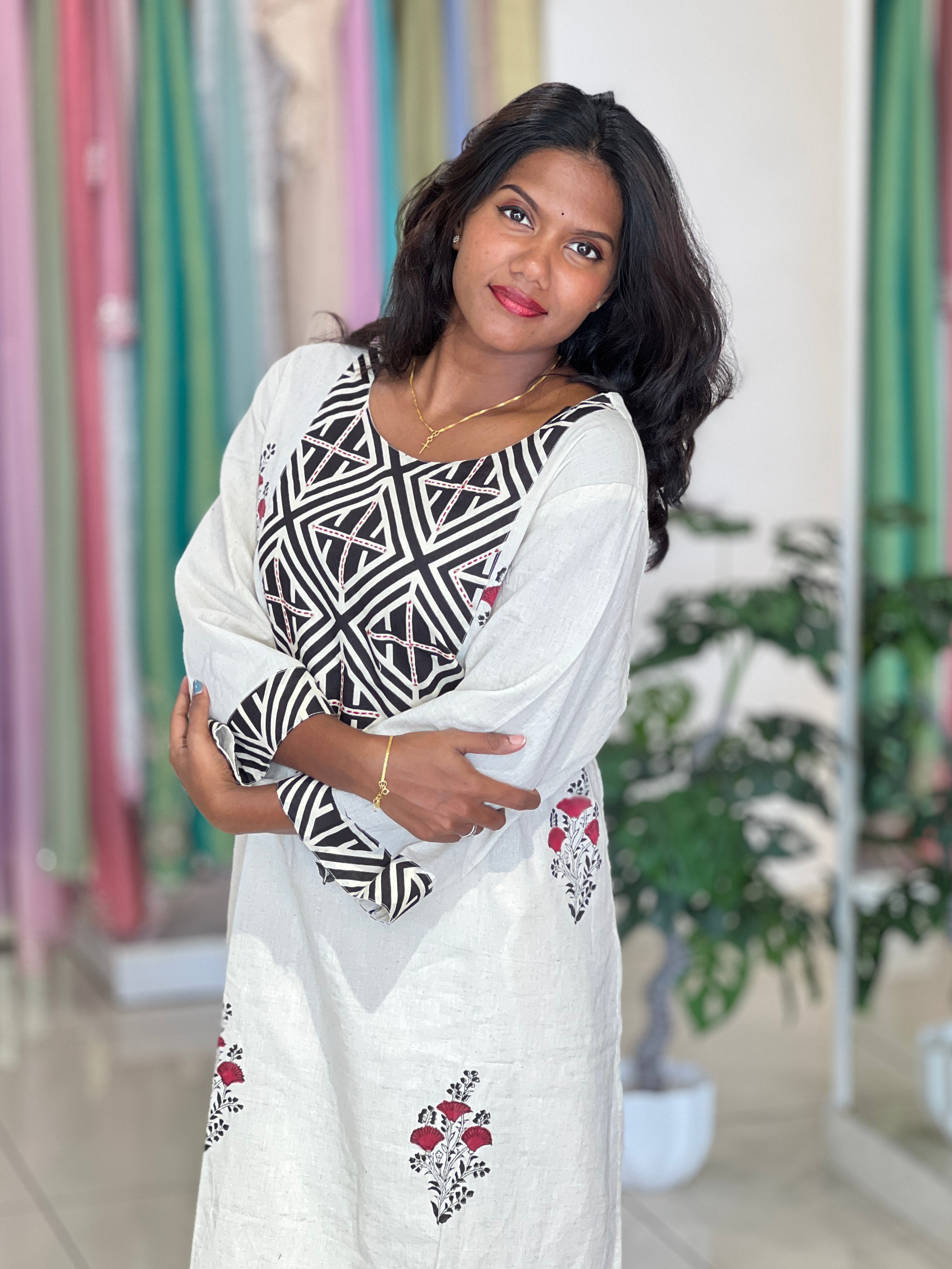 Geometric Kantha Sequins Cotton Kurta Set |OMF157
