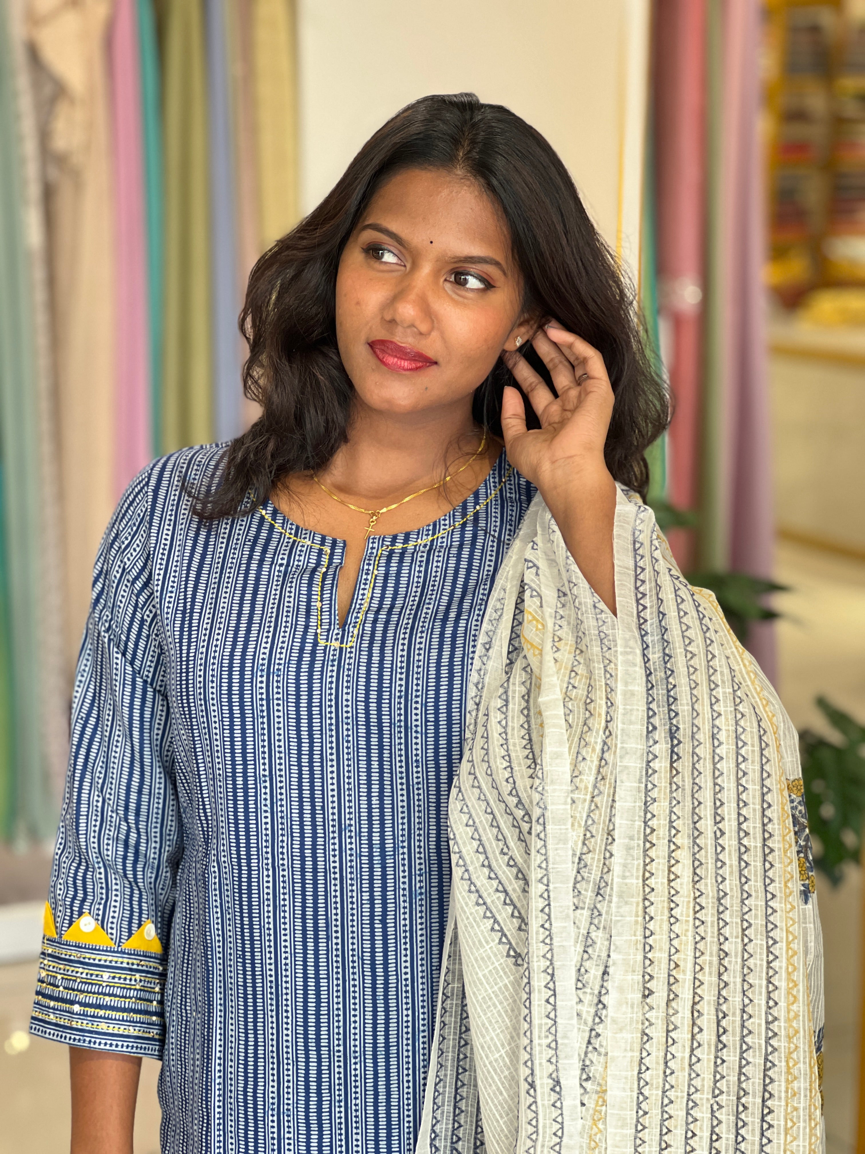 Geometric Pattern Cotton Kurta Set |OMF150