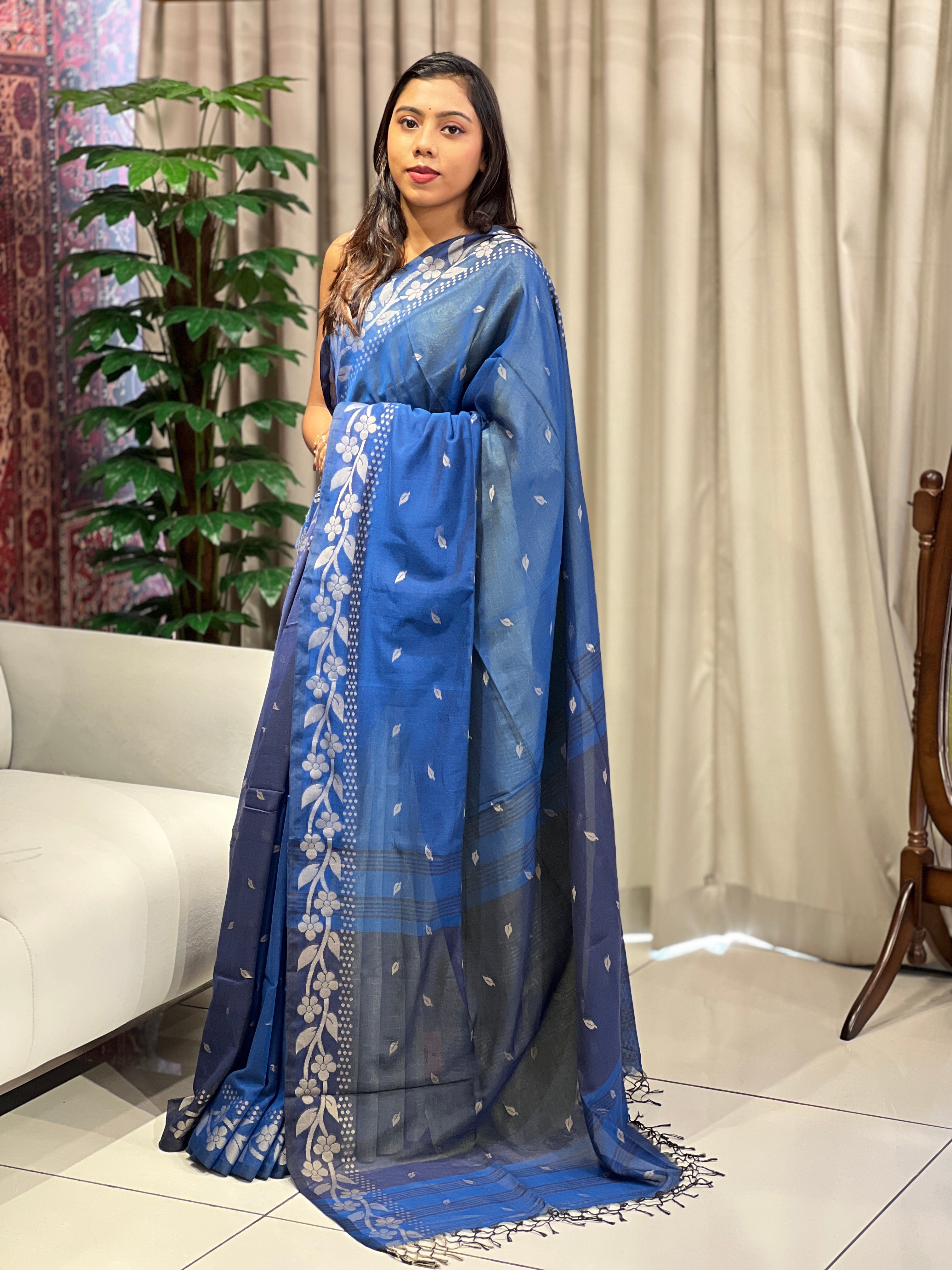 Floral Patterned Thread Weaving Linen Cotton Saree | PF1171