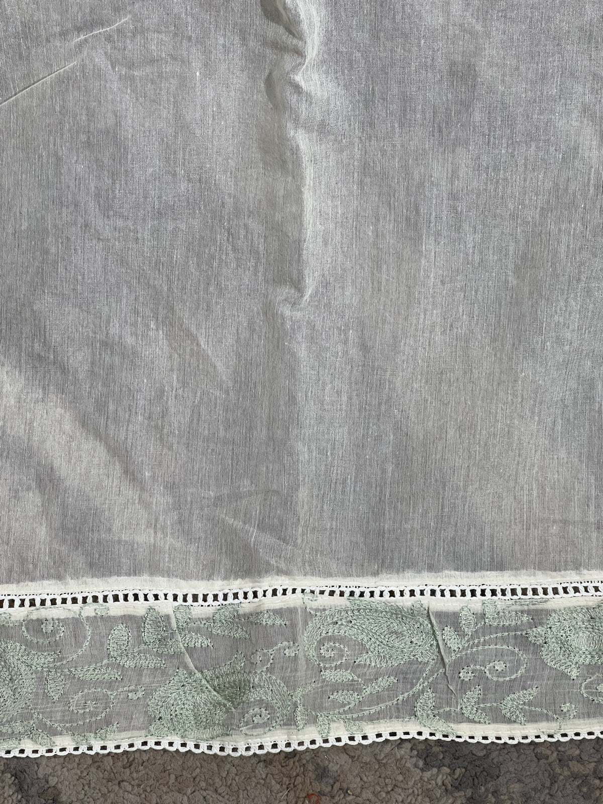 Lucknowi Embroidery Pattern Mul Chanderi Saree | MM698