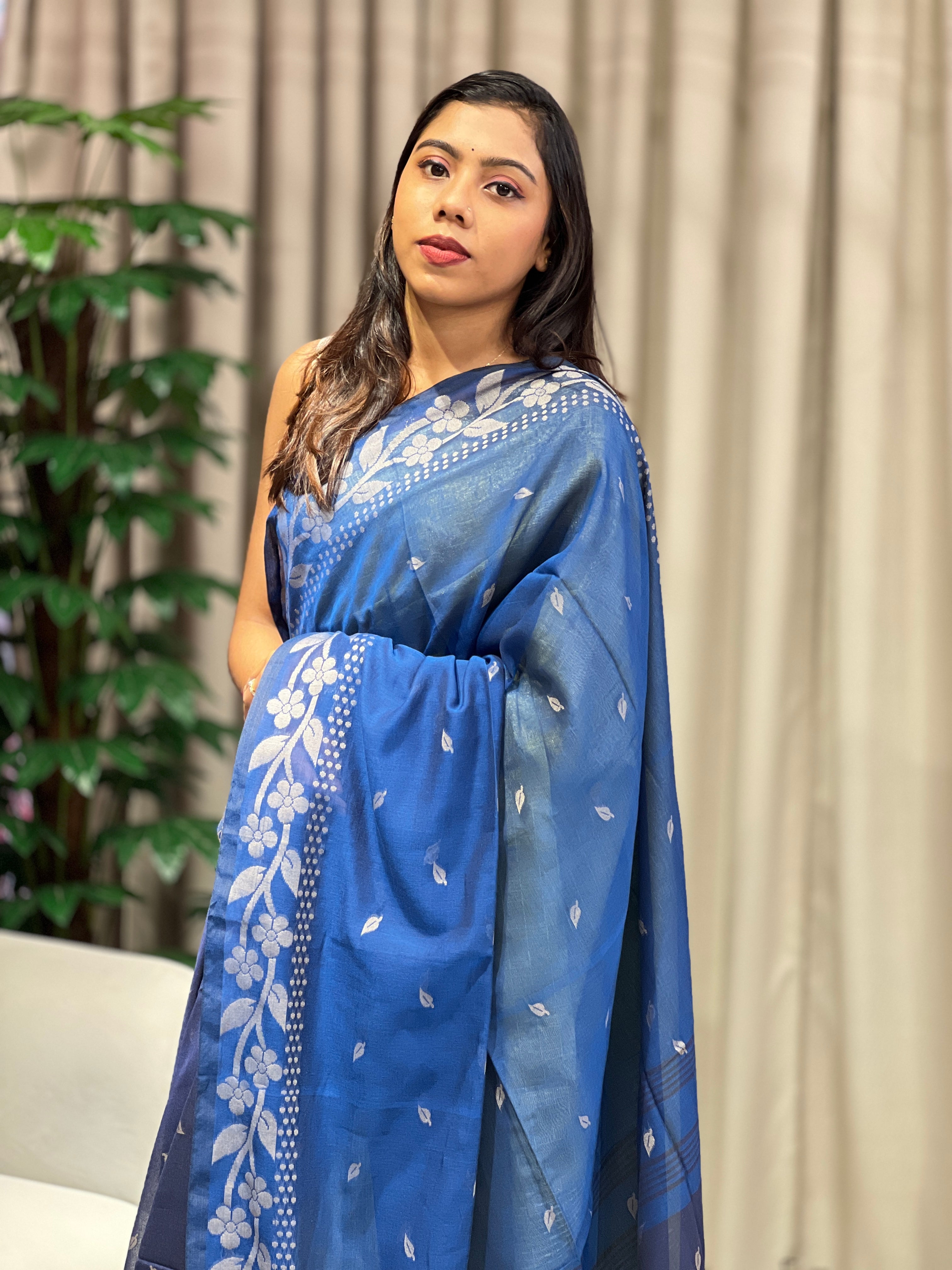 Floral Patterned Thread Weaving Linen Cotton Saree | PF1171