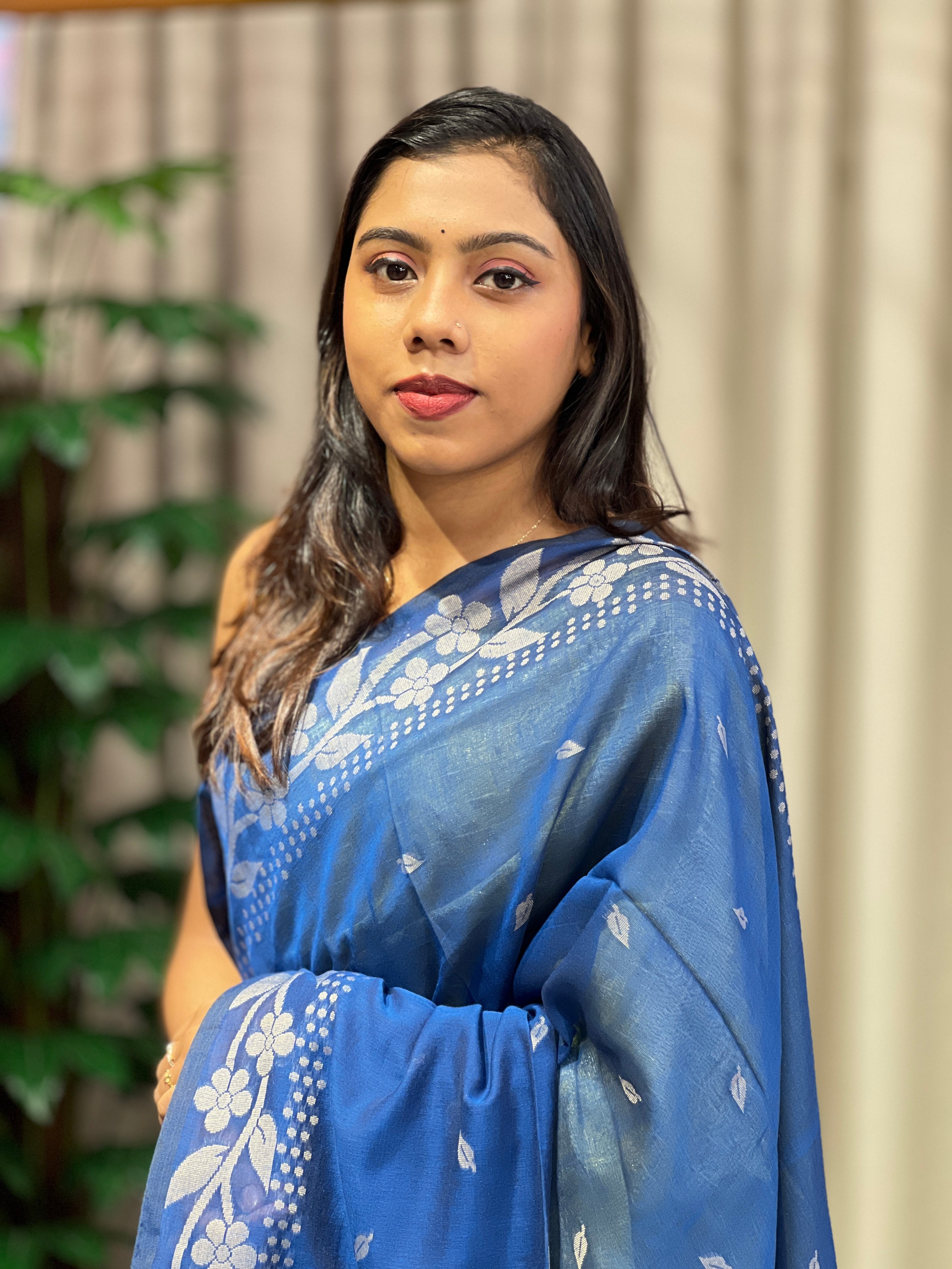 Floral Patterned Thread Weaving Linen Cotton Saree | PF1171