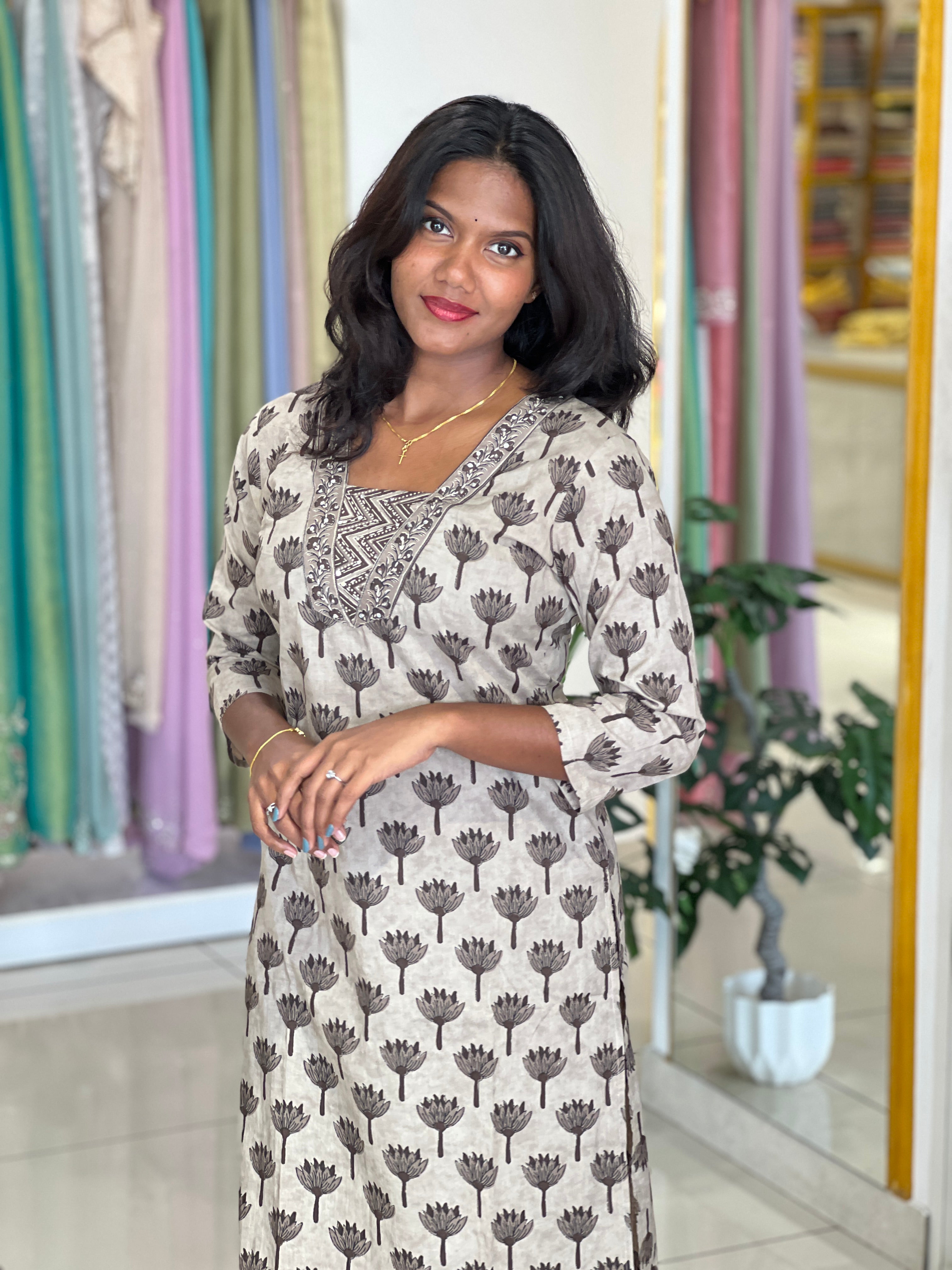 Printed Pattern Cotton Kurta Set | UNM125