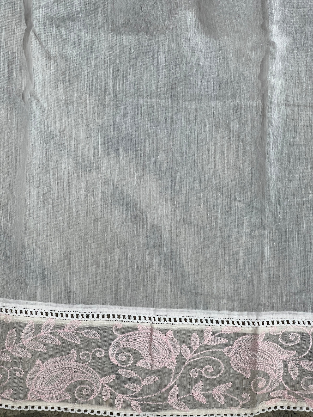 Lucknowi Embroidery Pattern Mul Chanderi Saree | MM697