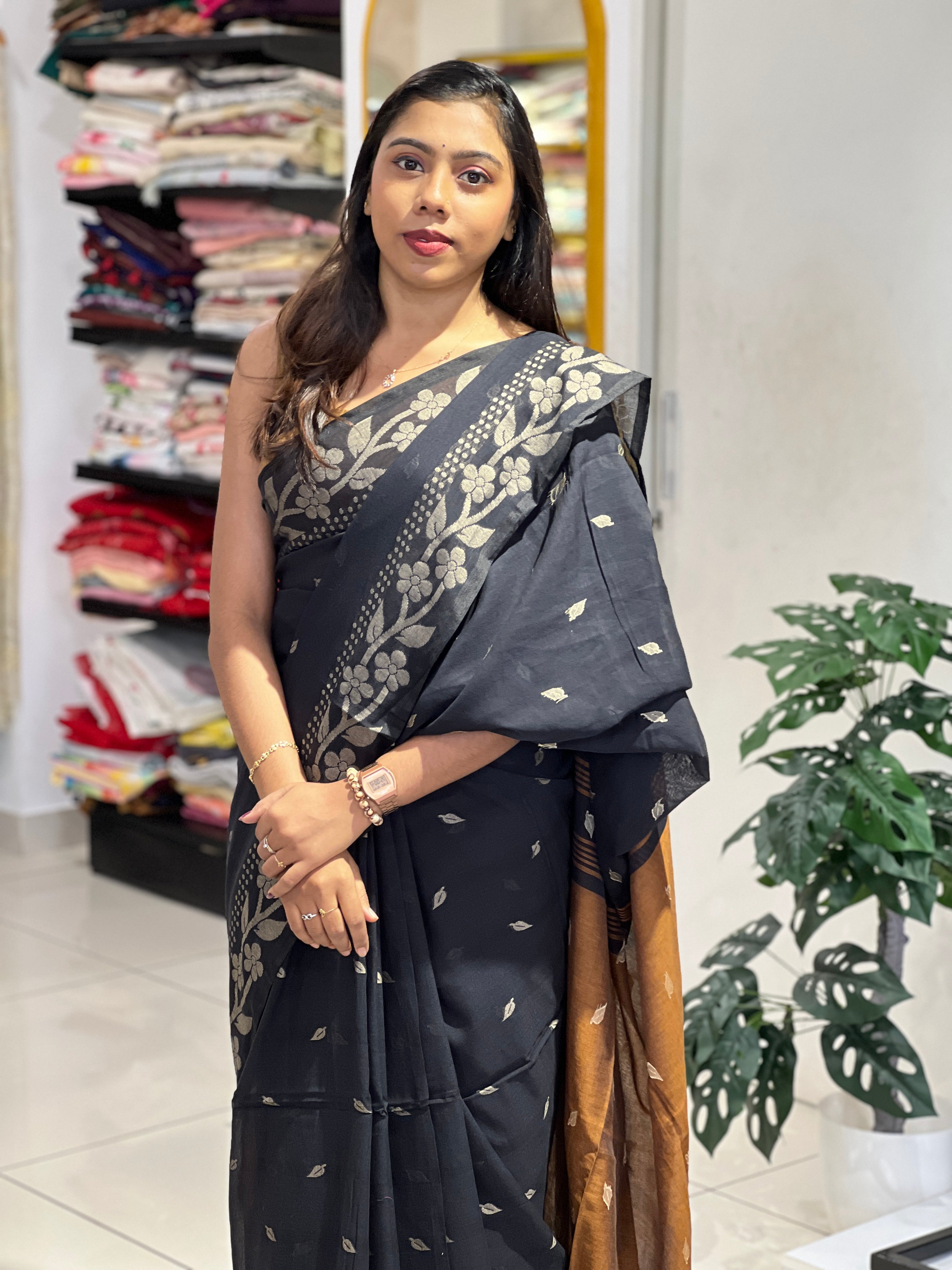 Floral Patterned Thread Weaving Linen Cotton Saree | PF1175