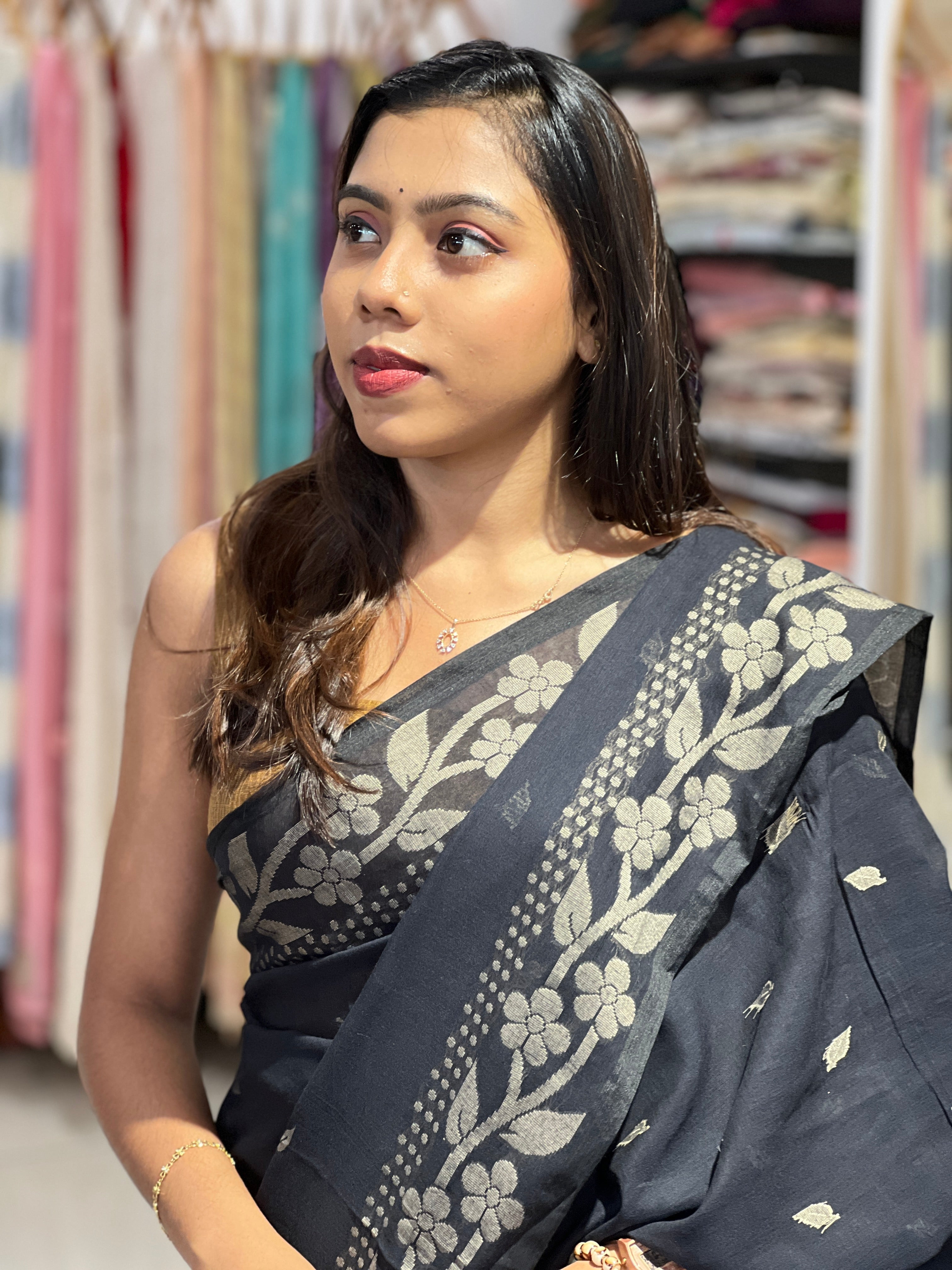 Floral Patterned Thread Weaving Linen Cotton Saree | PF1175