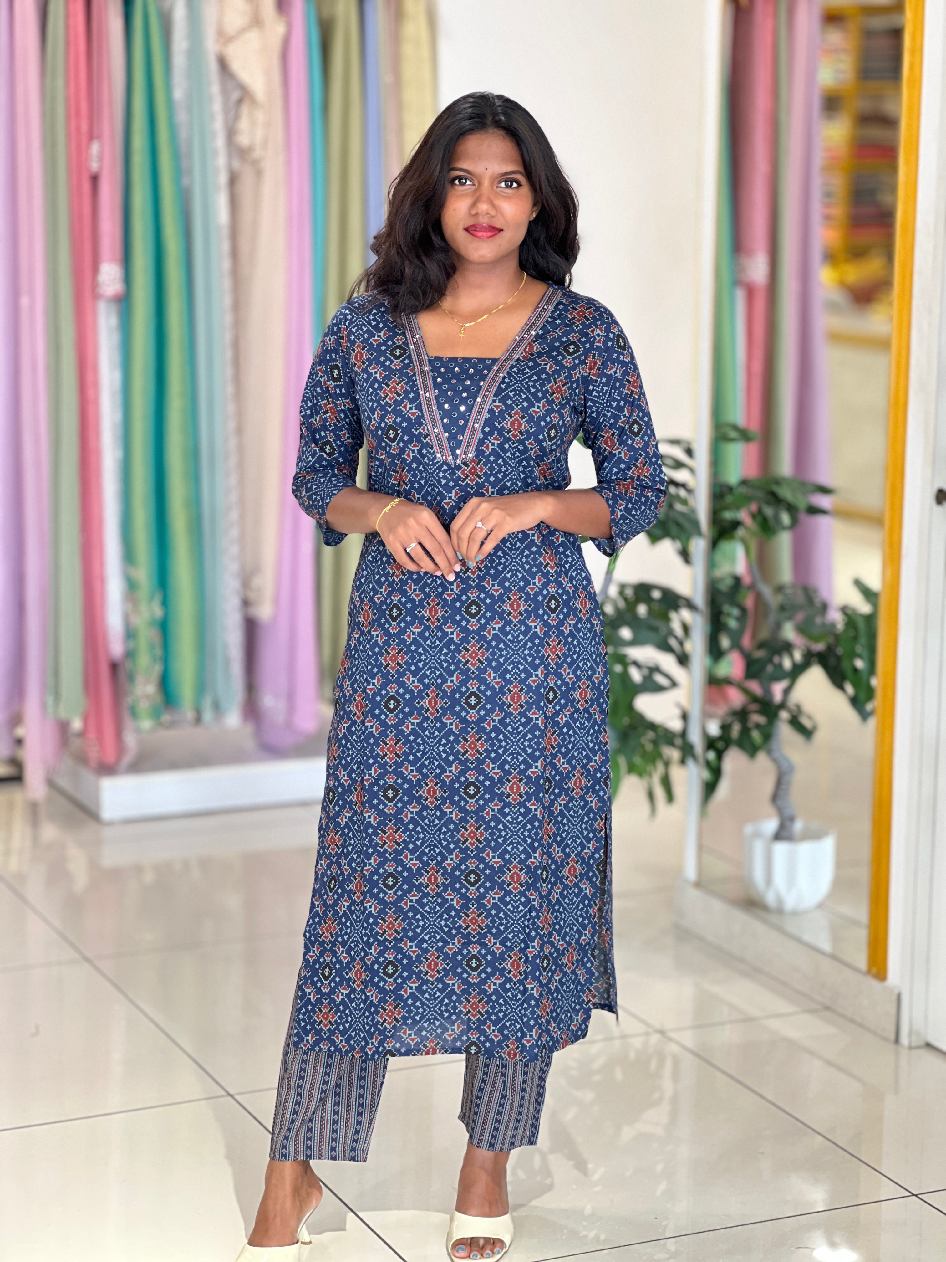 Printed Pattern Cotton Kurta Set | UNM128