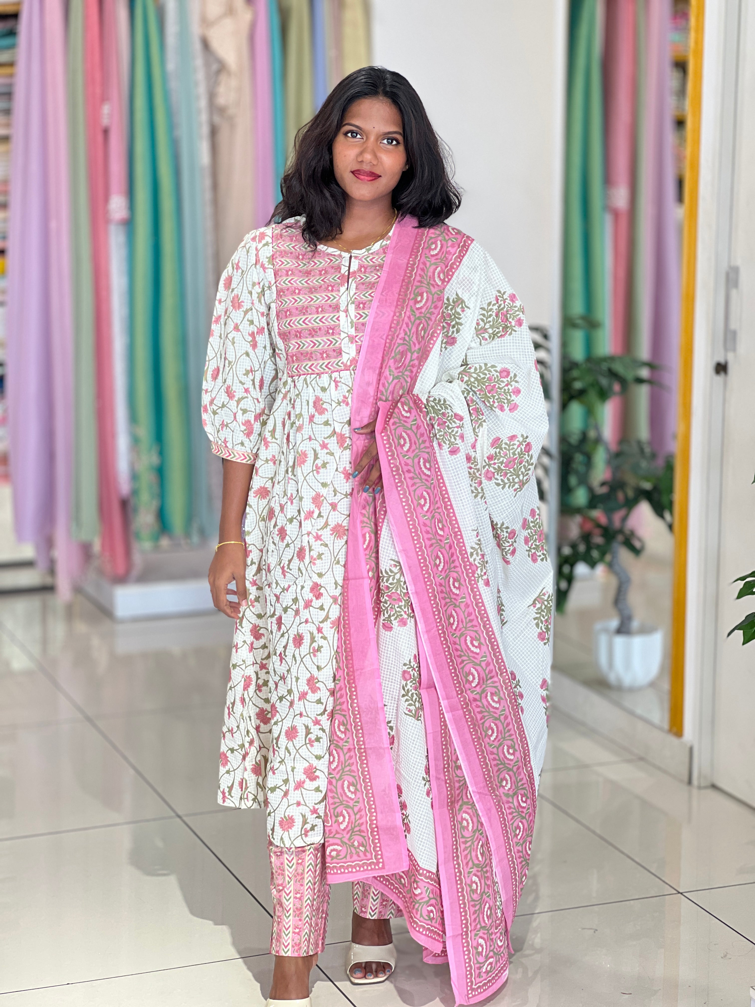 Foil Paint Detailed Cotton Kurta Set |UNM148