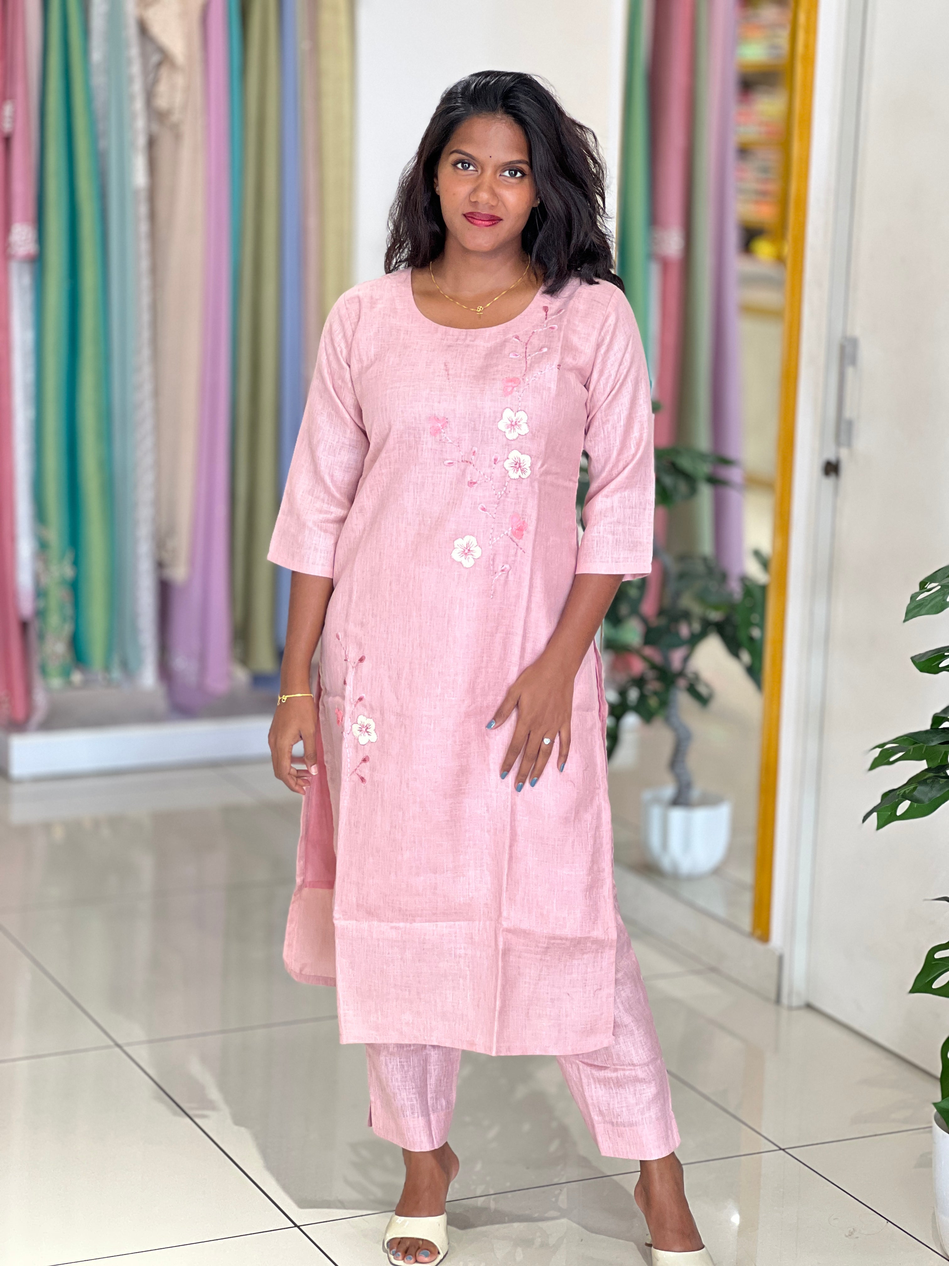 Machine Embroidery Detailed Linen Cotton Kurta | UNM123