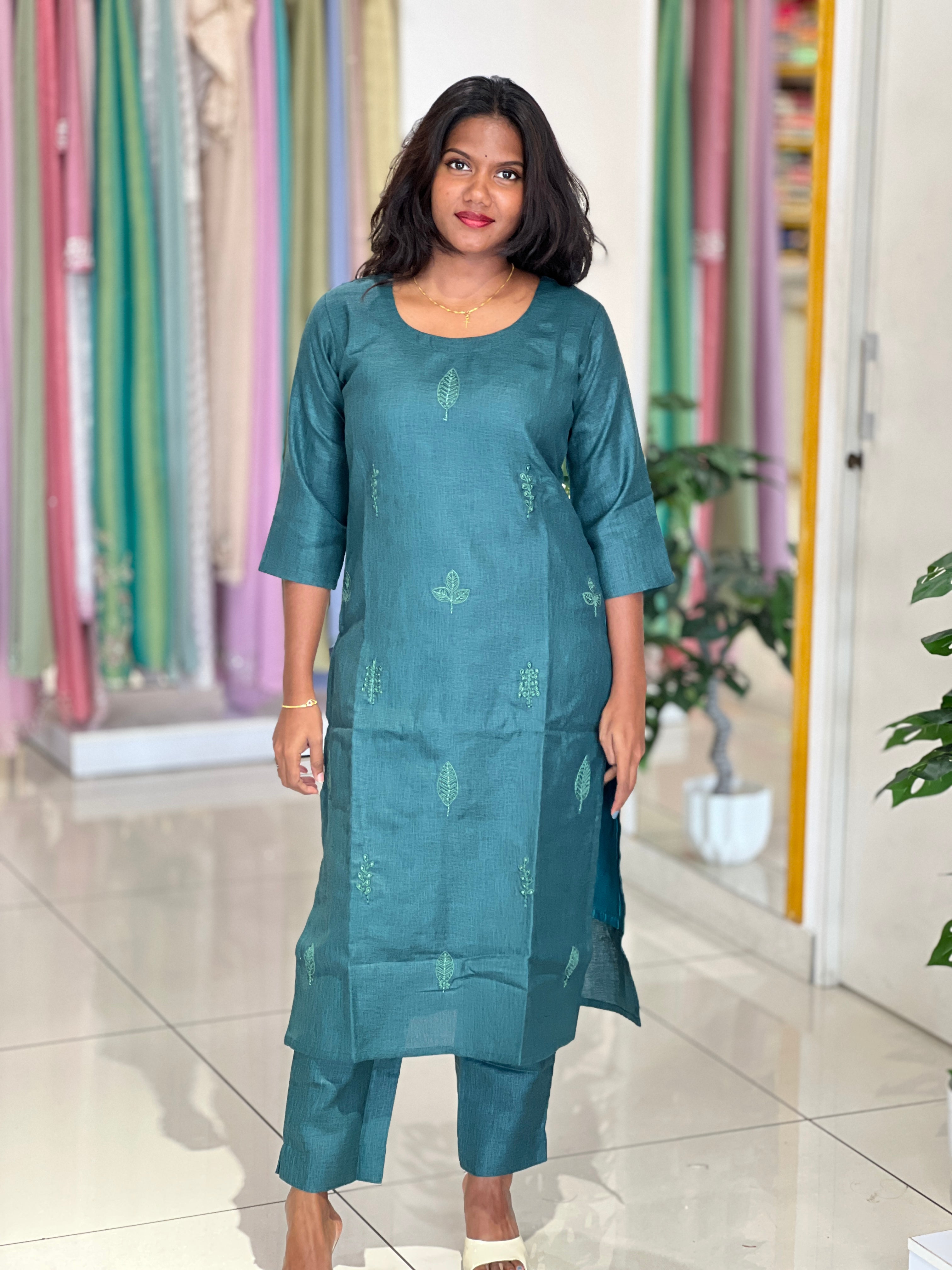 Machine Embroidery Detailed Linen Cotton Kurta | UNM126