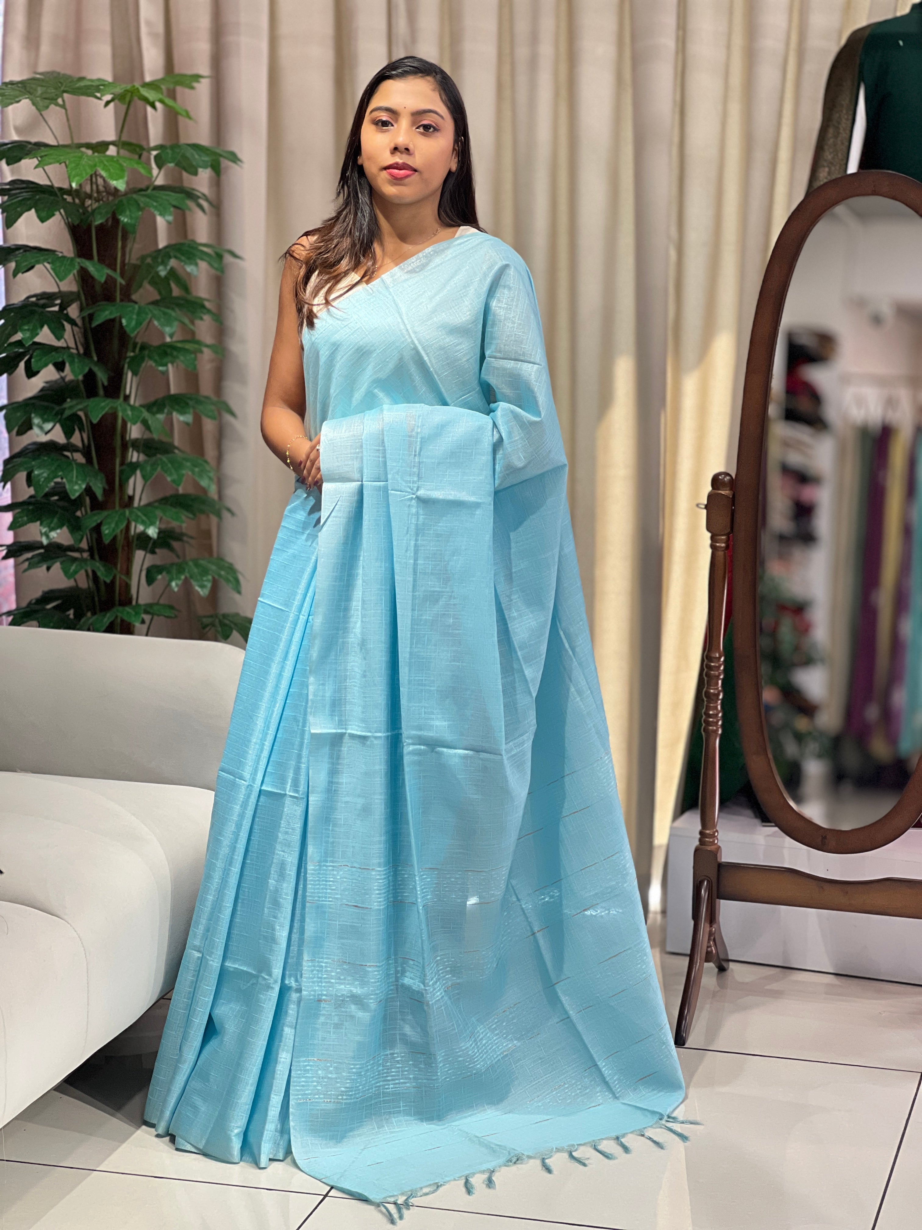 Thread Weaved Linen Finish Saree | PF1160