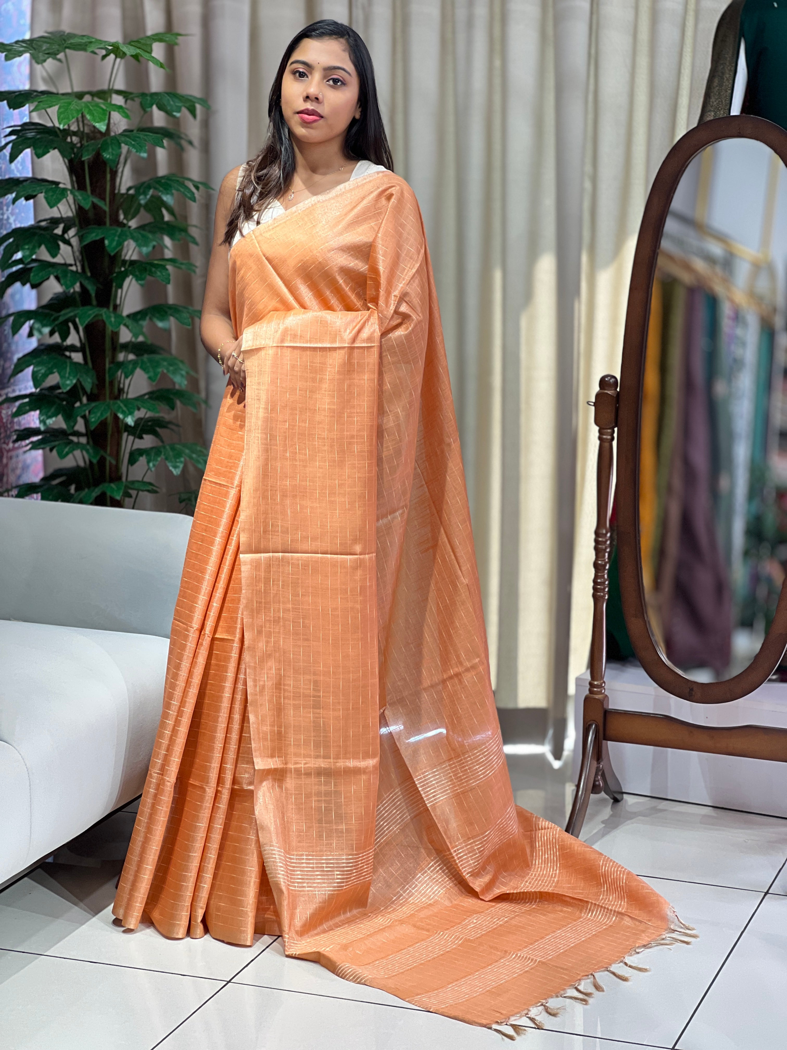 Thread Weaved Linen Finish Saree | PF1163
