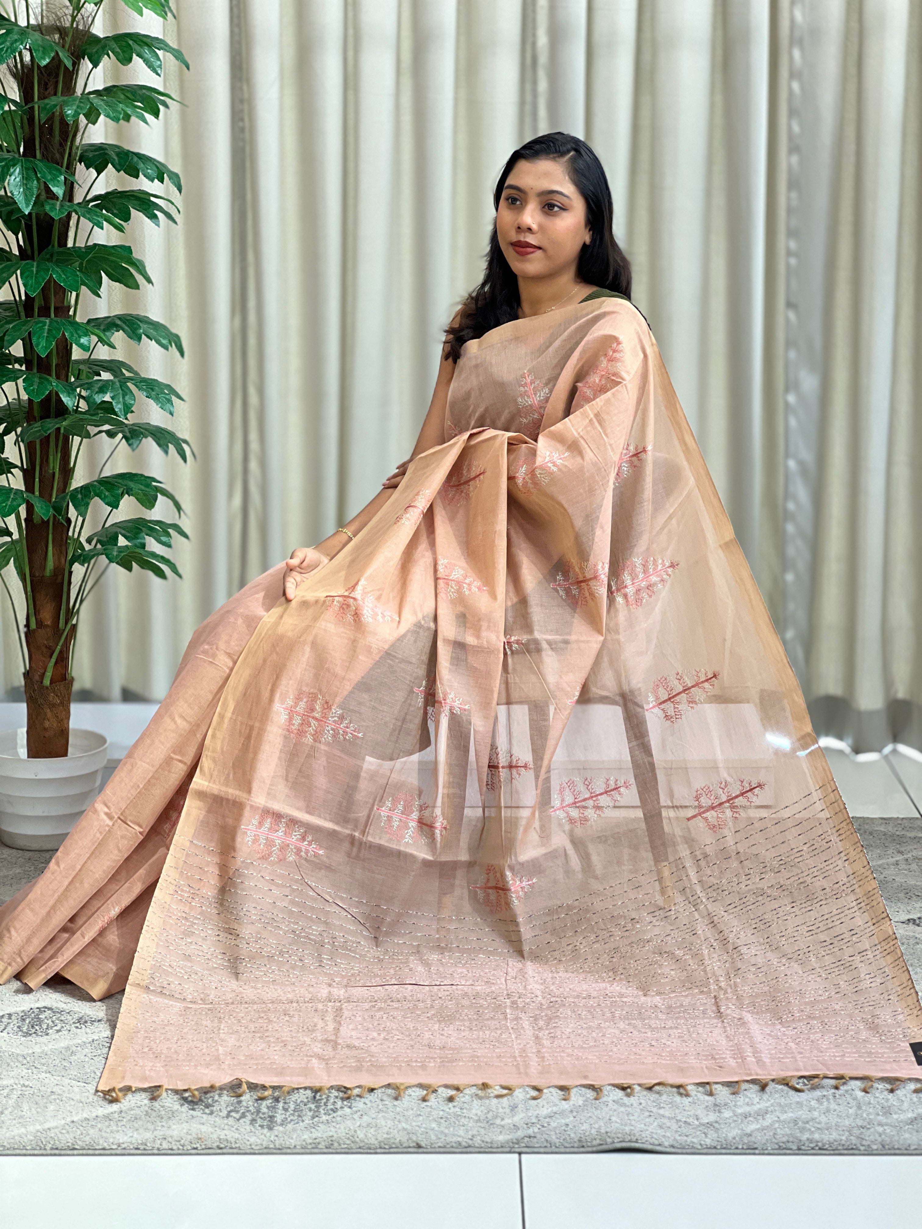 Machine Embroidered Cotton Saree | RVS125